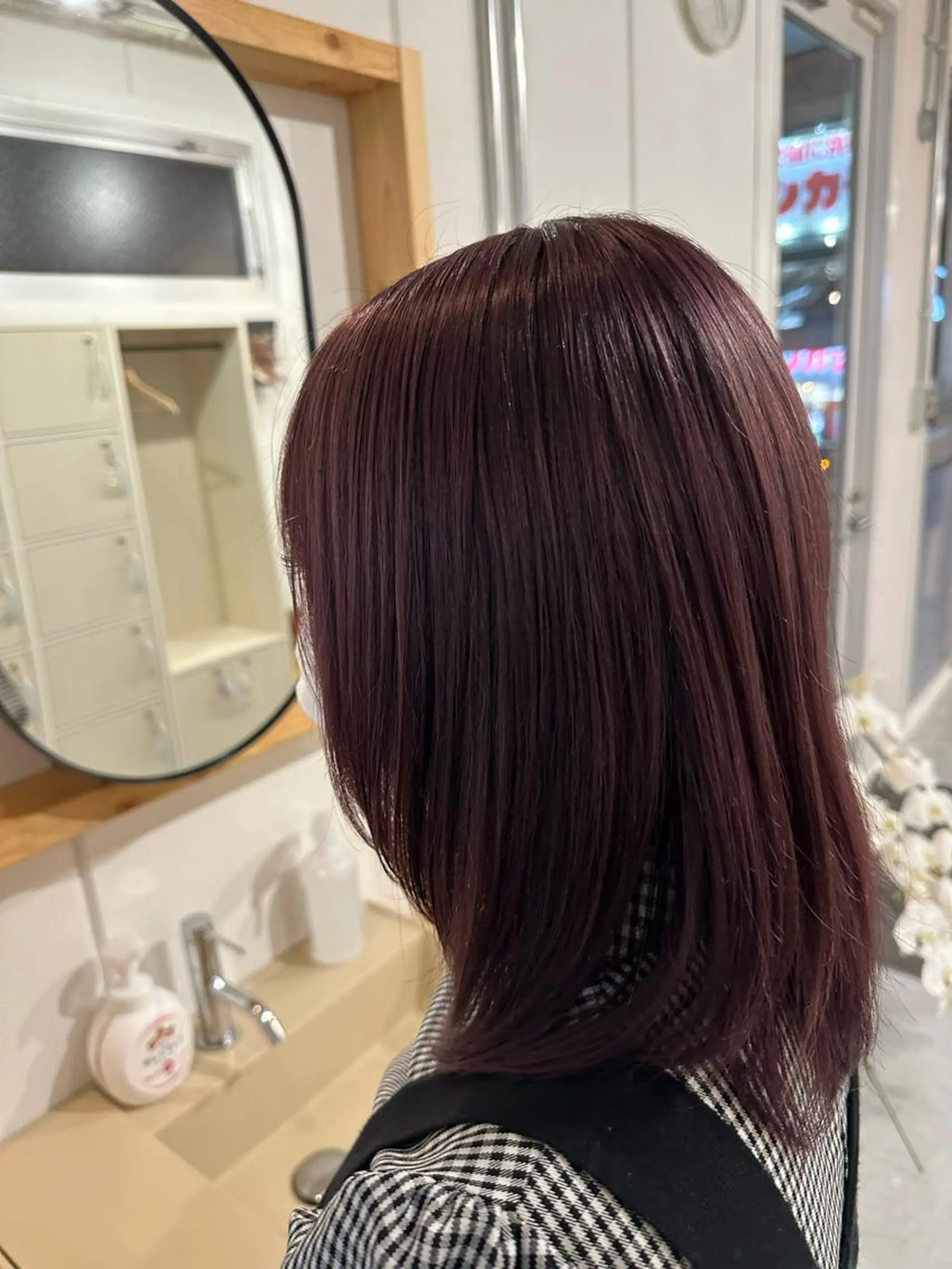 ミディアム カラー ピンクカラー ヘアカラー 松本 莉央のヘアスタイル