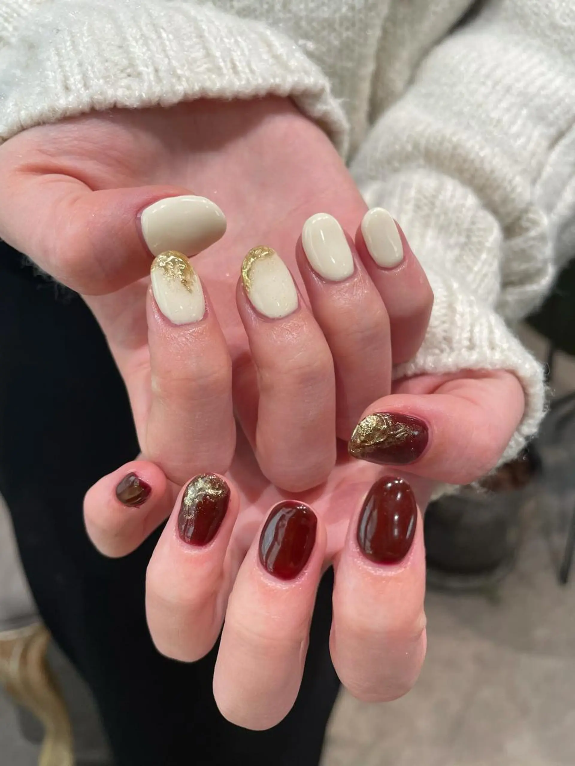 ネイル アートネイル ニュアンスネイル ハンドネイル ナチュラル透明感🌱 小山美樹子のヘアスタイル