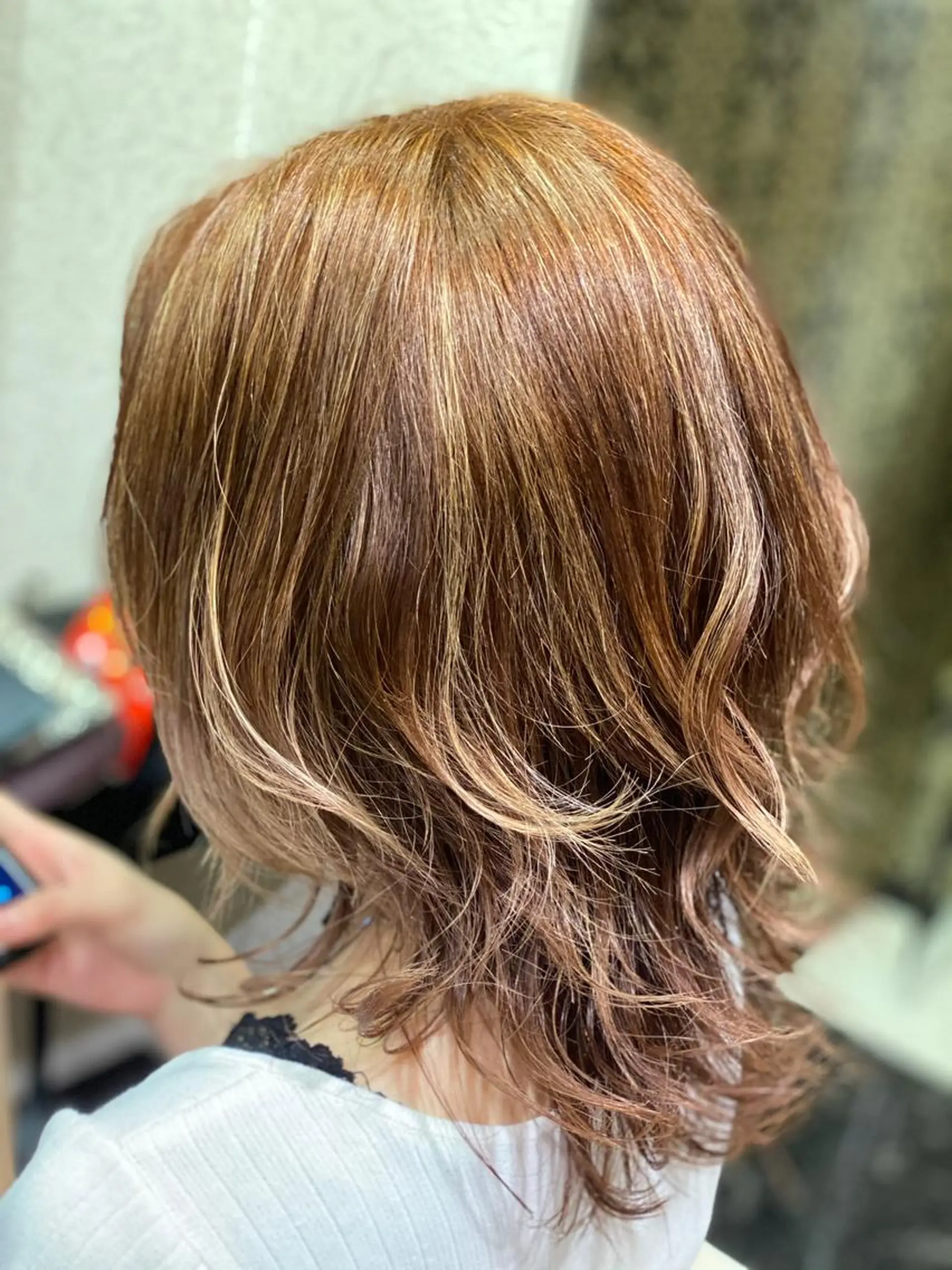 ミディアム カラー パーマ ベージュカラー ハイライトカラー ハイトーンカラー ハイライト ウルフカット カット 💇‍♀️✨サラツヤ 特化✨　天野翔のヘアスタイル