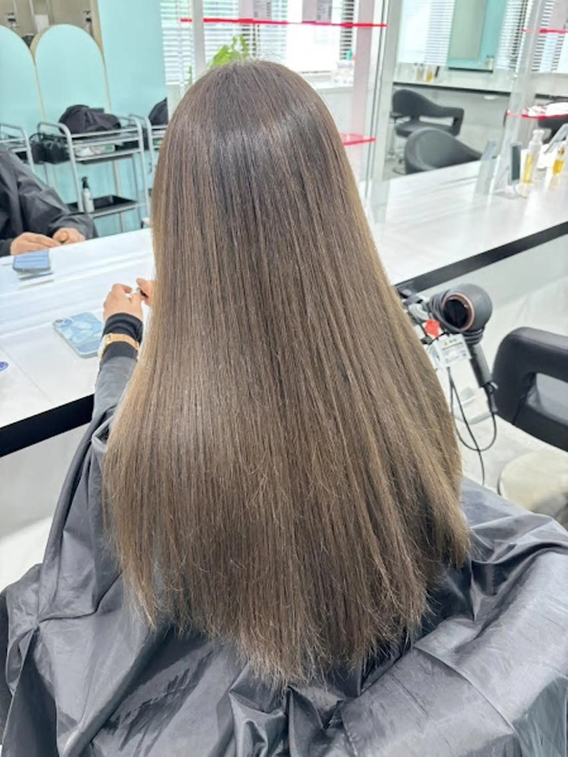 カラー ［THEATER 仙台店🌼］公式のヘアスタイル