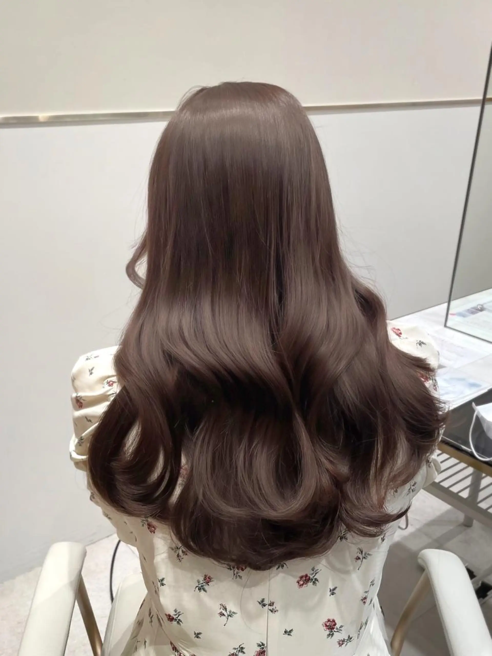 ロング カラー ヘアアレンジ ベージュカラー 透明感カラー 🤎小顔レイヤー /ベージュ🤎友香のヘアスタイル