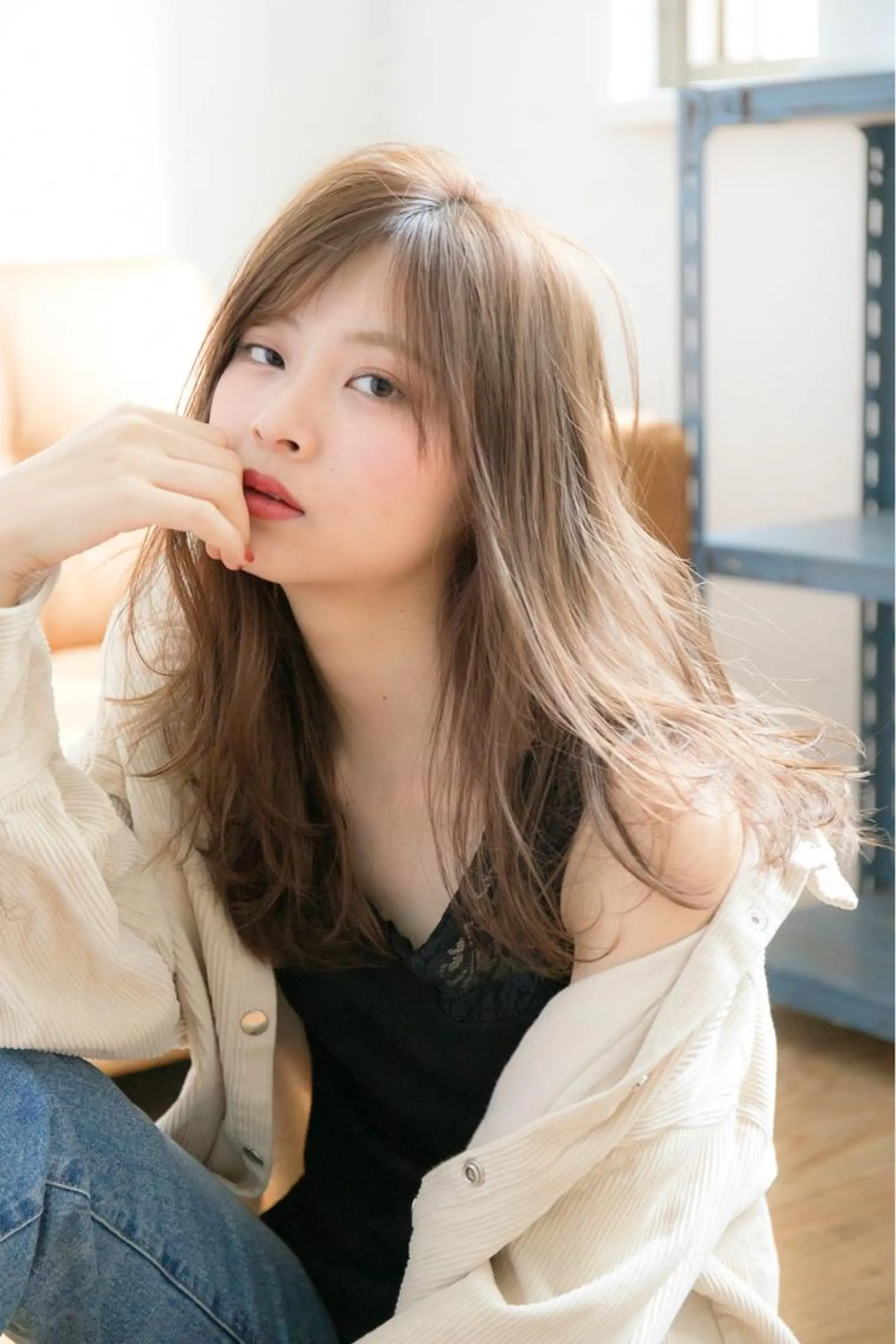 セミロング トップ スタイリストのヘアスタイル