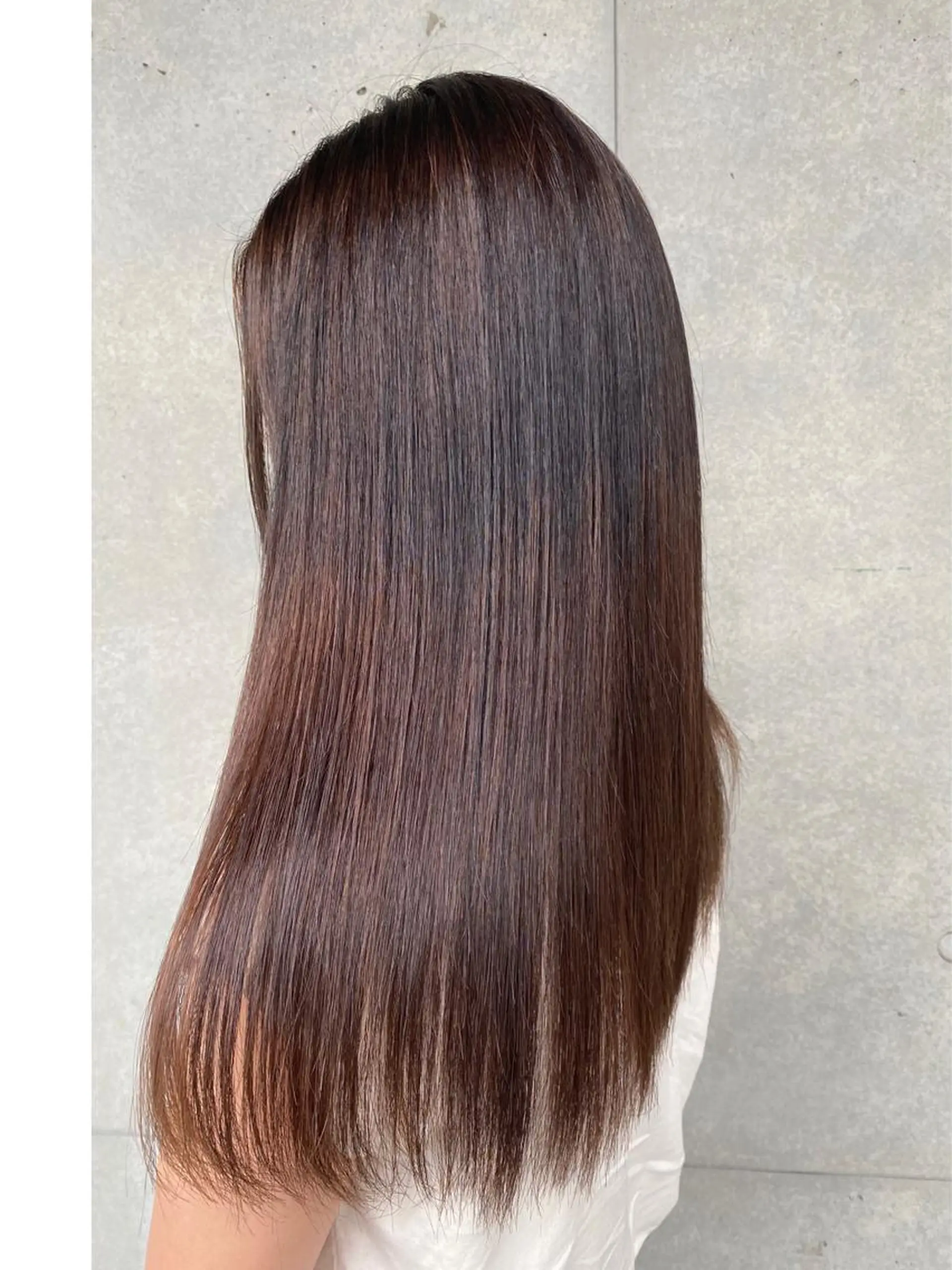 ロング 髪質改善 ロング 縮毛矯正 トリートメント 髪質改善美容師 廣瀬雄太の眉毛・アイブロウイメージ