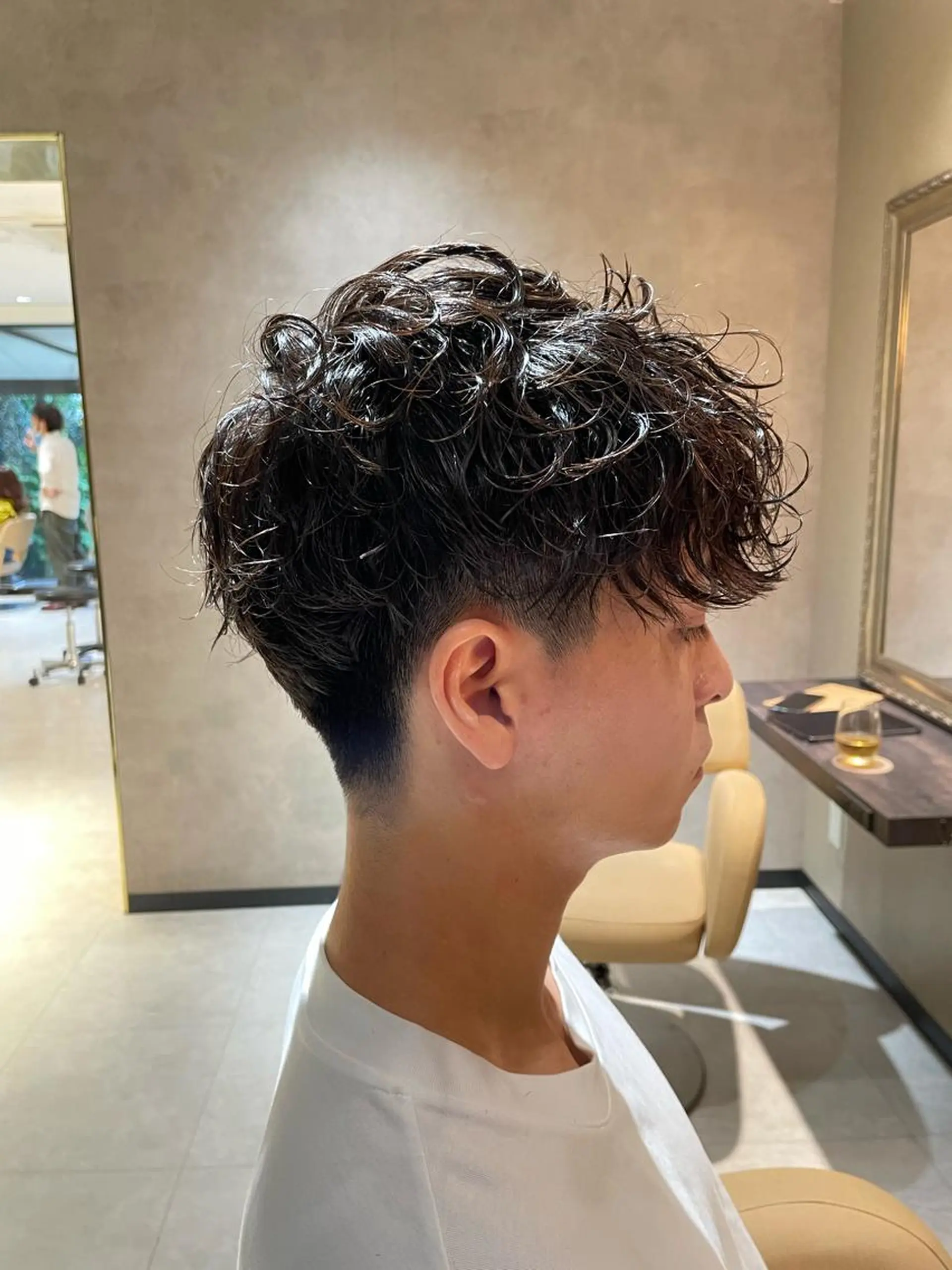 ショート パーマ メンズ メンズパーマ 波巻きパーマ メンズ専門美容師✂︎ 大庭勝己のヘアスタイル