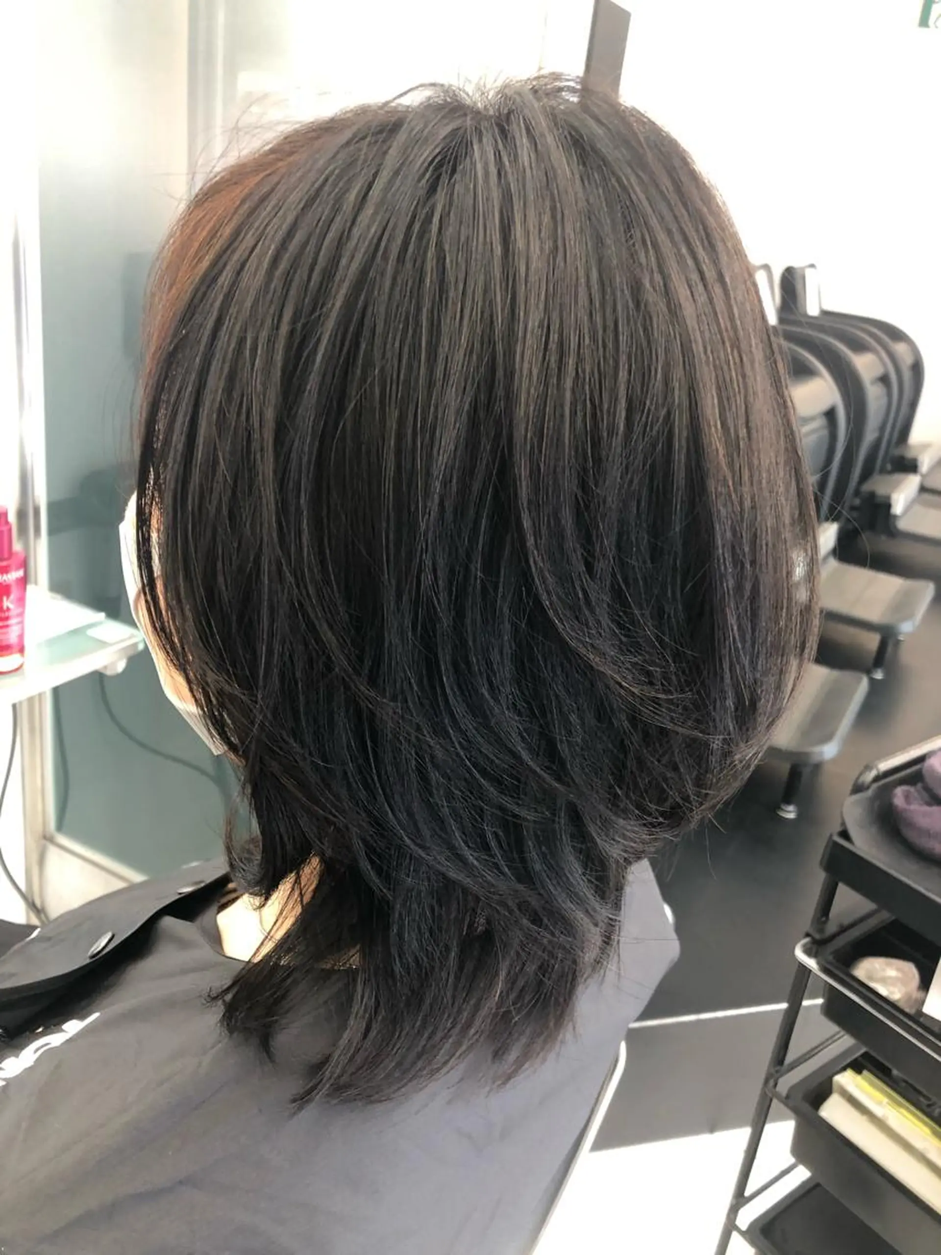 ミディアム カラー 平田 勘吉のヘアスタイル