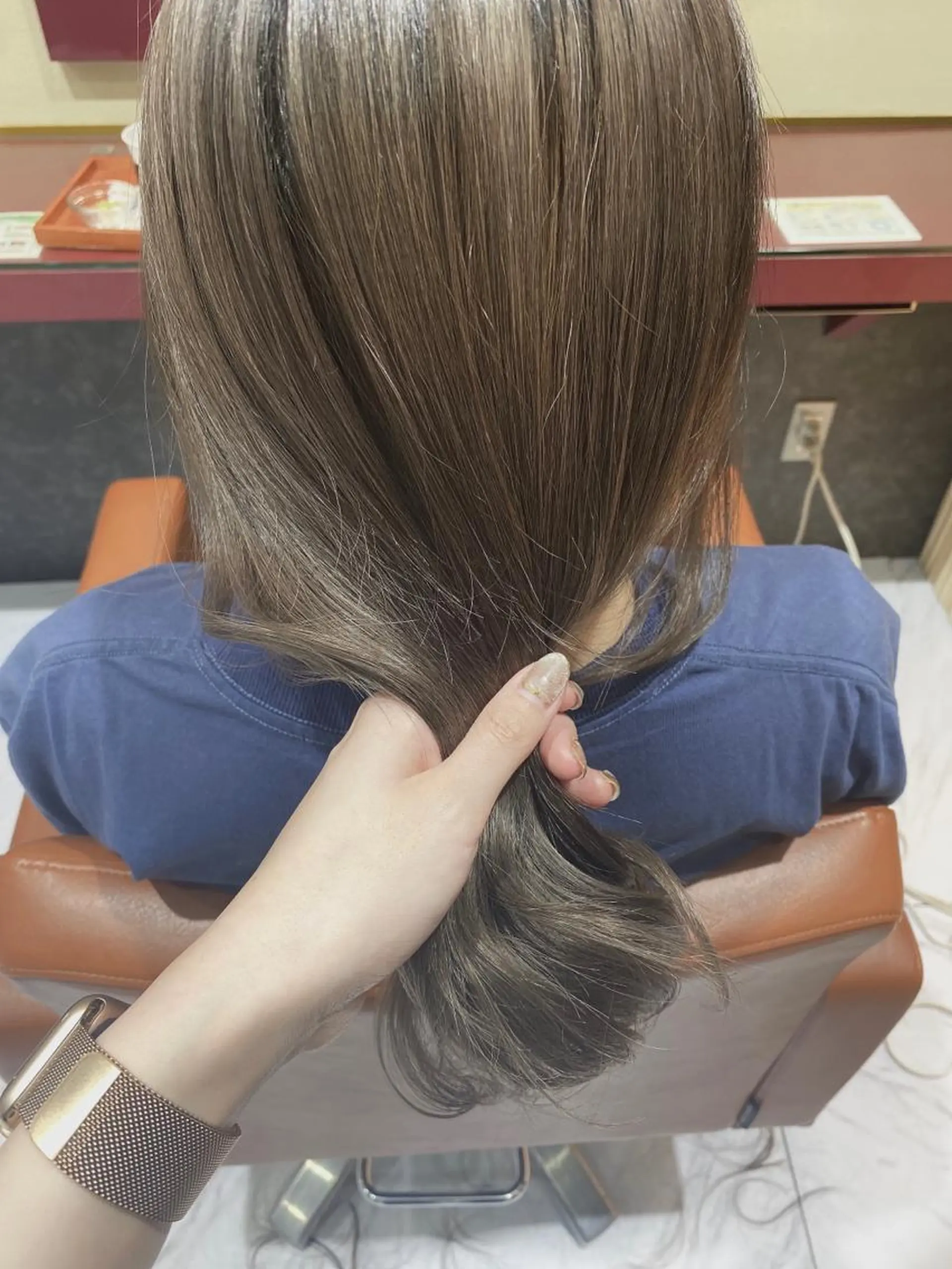 ロング 宮澤 美幸のヘアスタイル