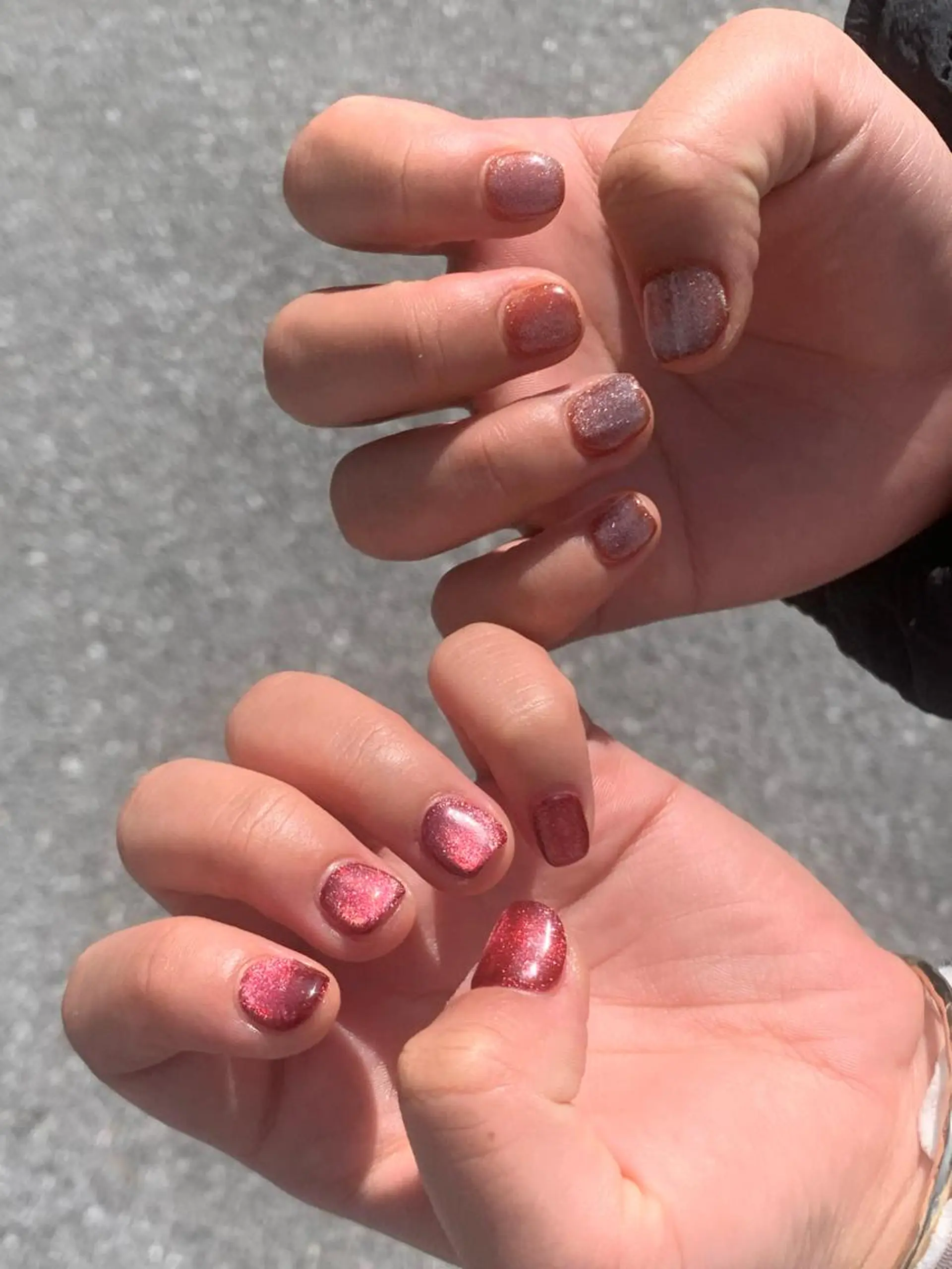 ネイル ブラウン マグネットネイル 赤色 うるま市サロン Yuko Izawaのネイルデザイン