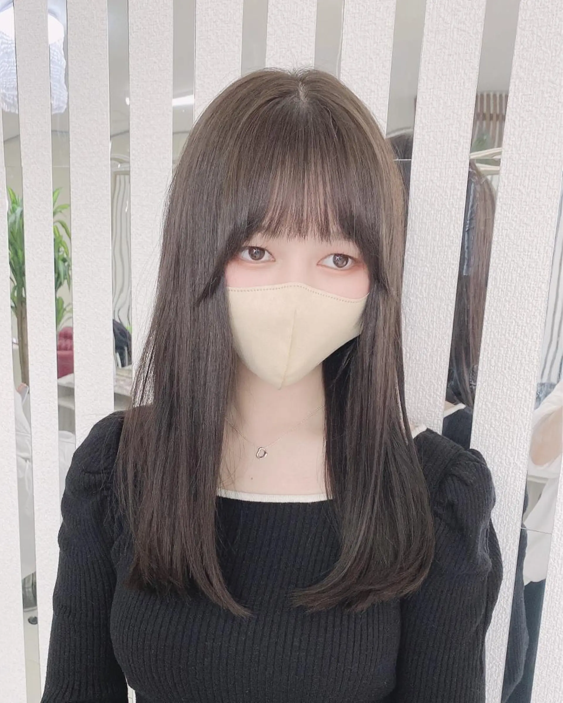 セミロング カラー YURI ✨のヘアスタイル