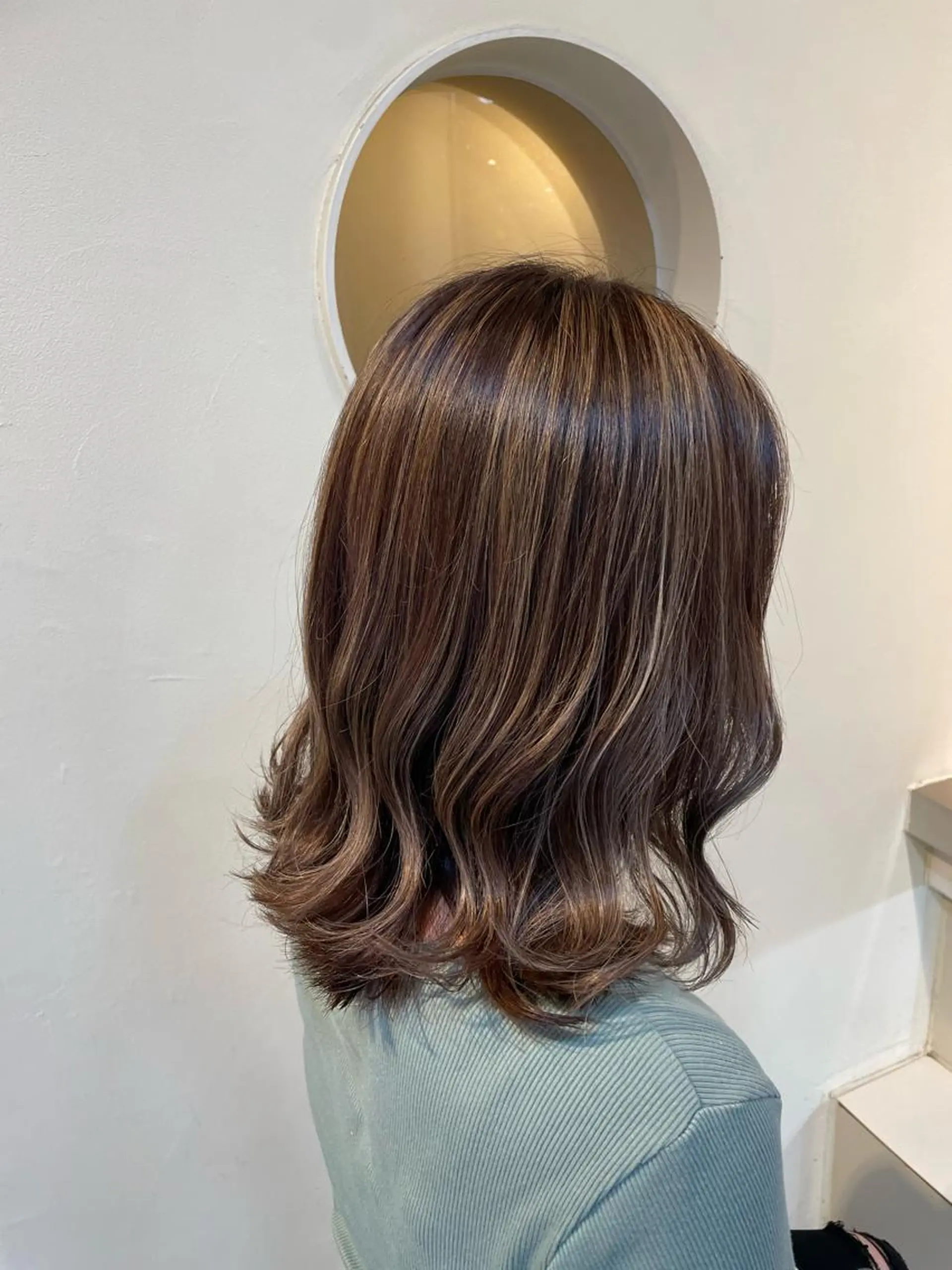 ミディアム カラー ハイライトカラー ハイライト 赤星 さえのヘアスタイル