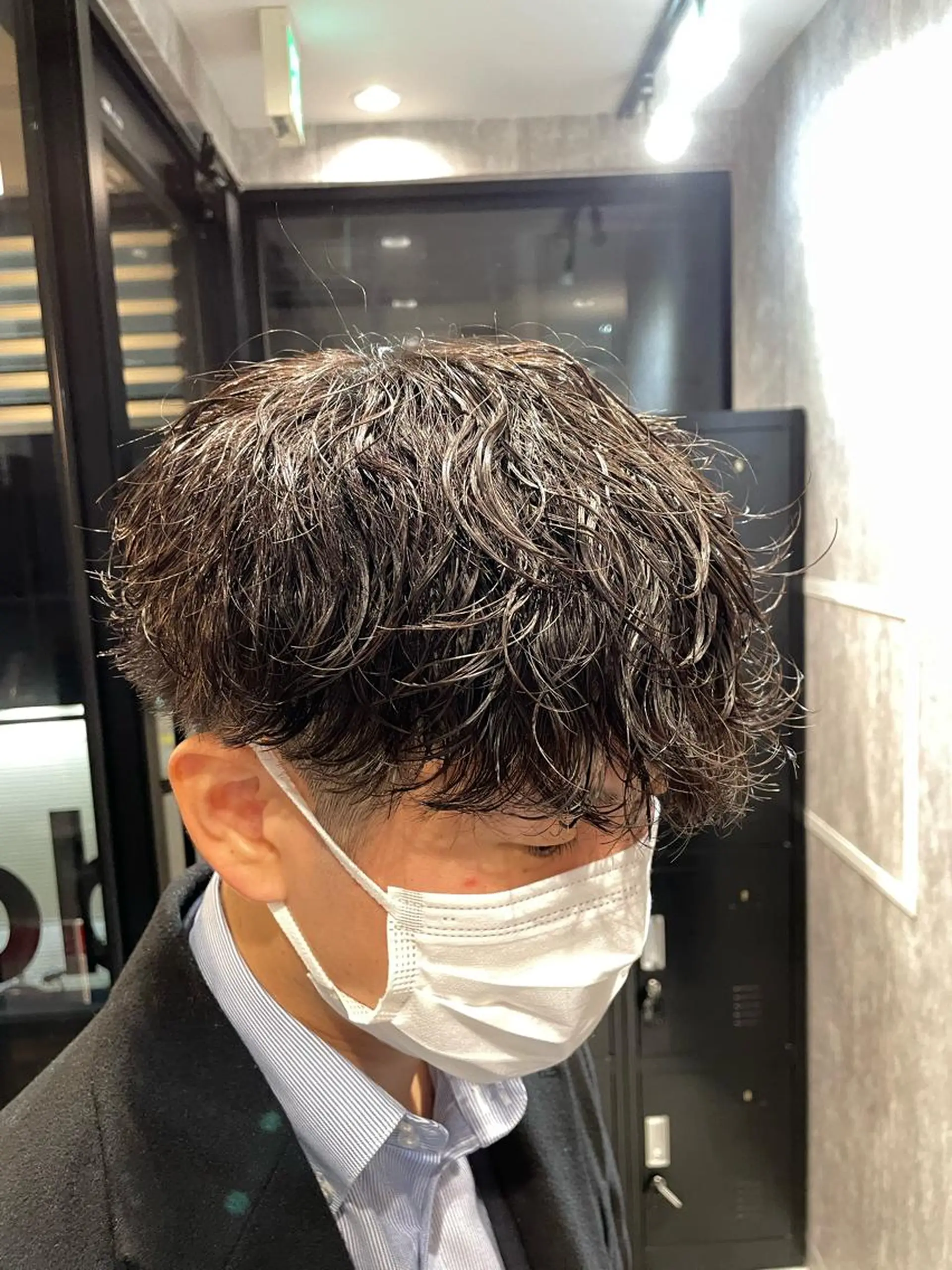 ショート カラー パーマ メンズ 波巻きパーマ 🔥メンズ超特化🔥 青木海斗のヘアスタイル