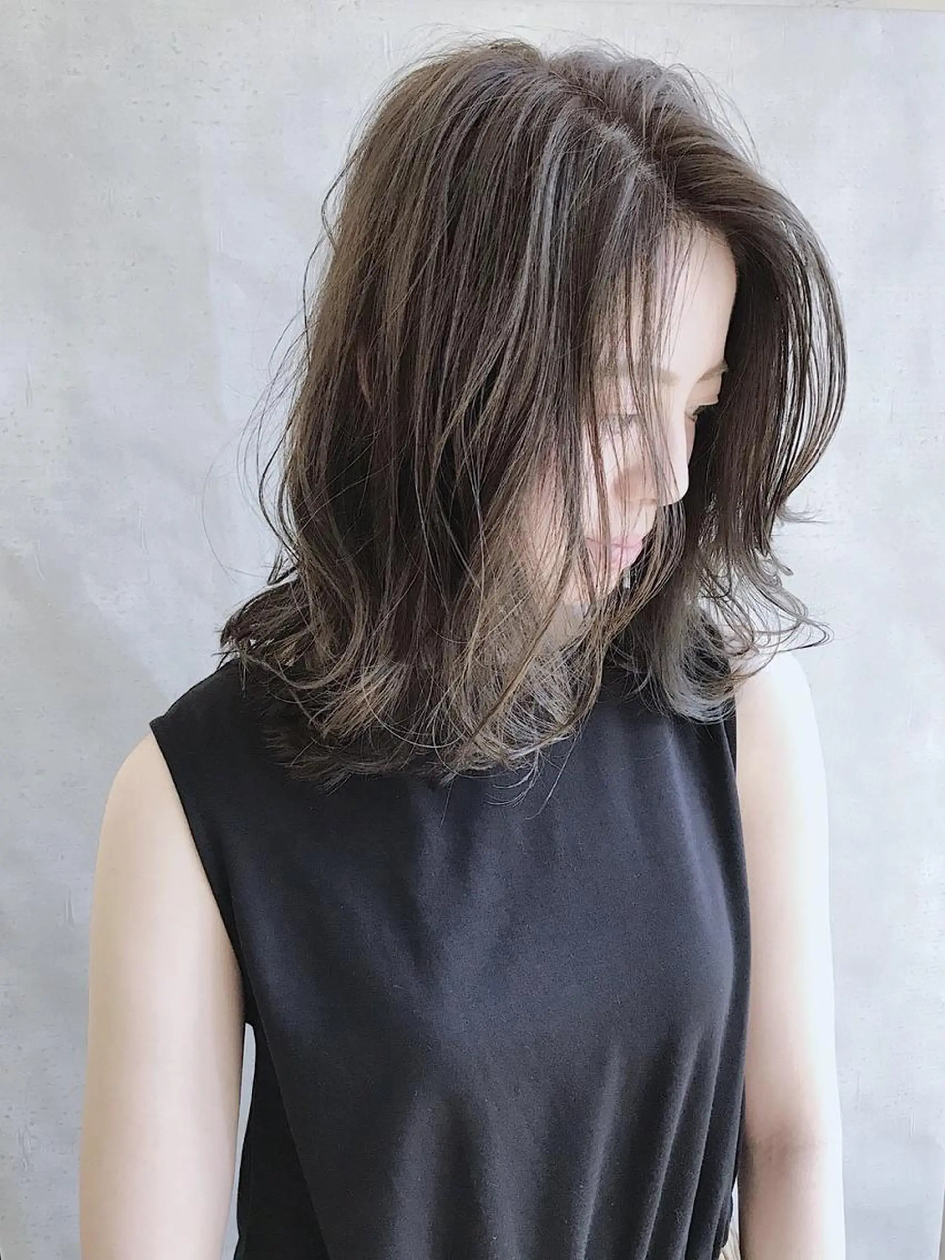 カラー ミディアム アディクシーカラー ブリーチ ケアブリーチ ダブルカラー ハイライトカラー MOU namba ムウナンバのヘアスタイル