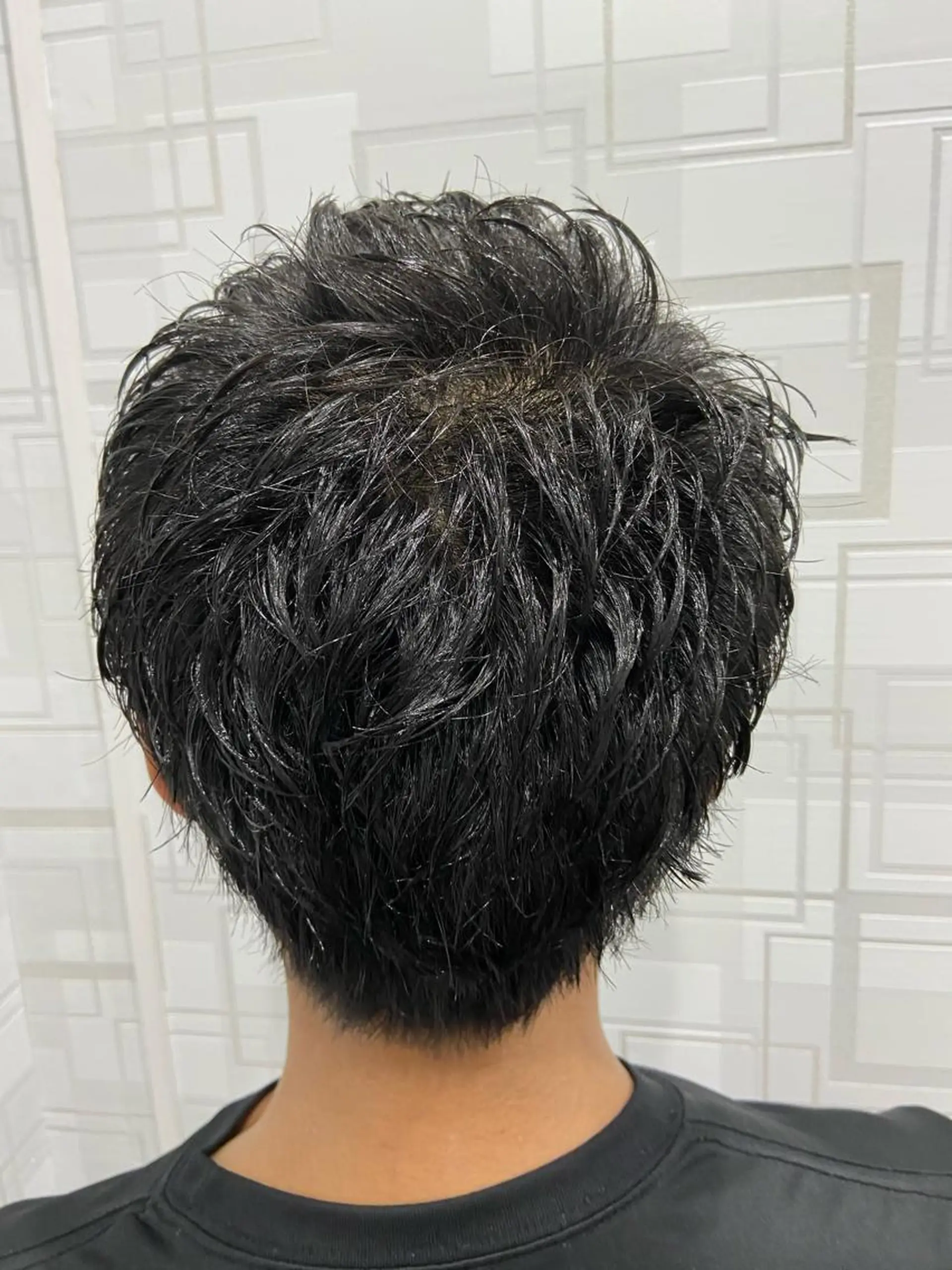 ショート メンズ カットパーマ✂️ 小坂田玲亜のヘアスタイル