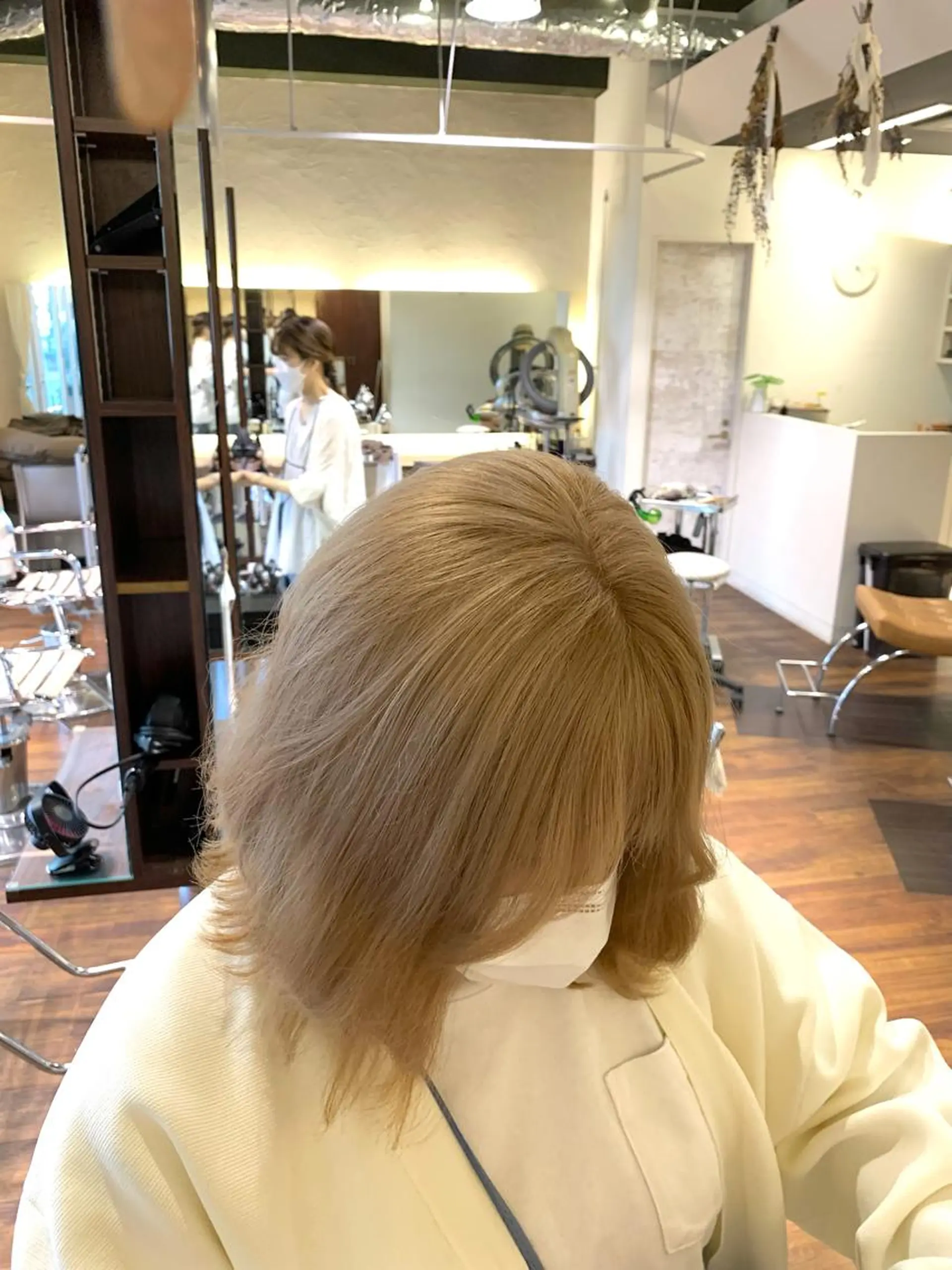 ミディアム カラー ヘアカラー トリートメント 吉野 武のヘアスタイル