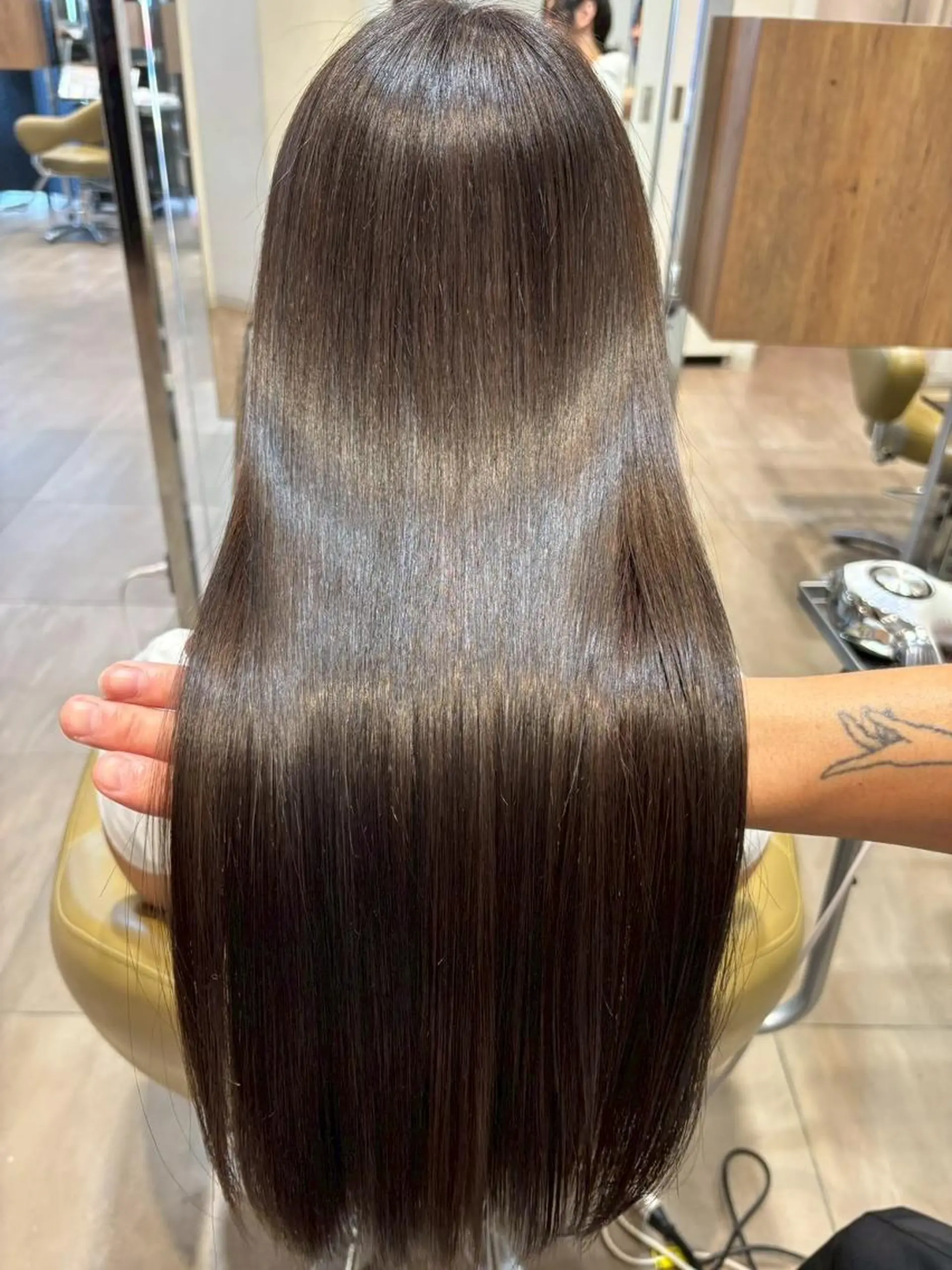 ロング MARLE 布施店のヘアスタイル