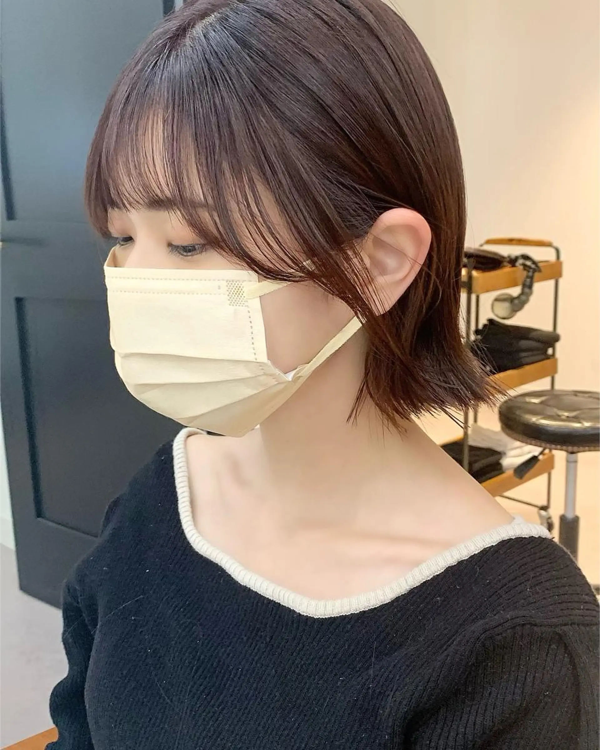 ミディアム カラー パーマ ヘアアレンジ メンズ ネイル マツエク・マツパ アイブロウ カット 縮毛矯正 レイヤーカット／顔周 りカット/縮毛矯正のヘアスタイル