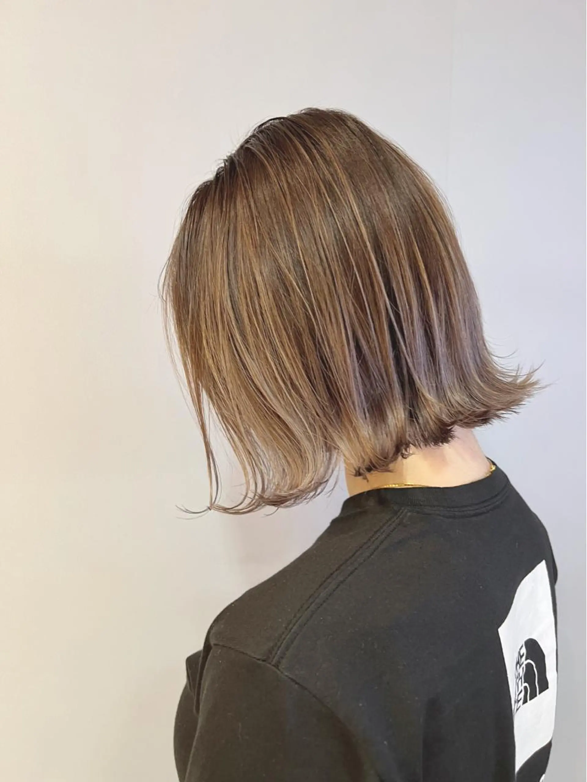 ショート カラー 宮原 佳苗のヘアスタイル