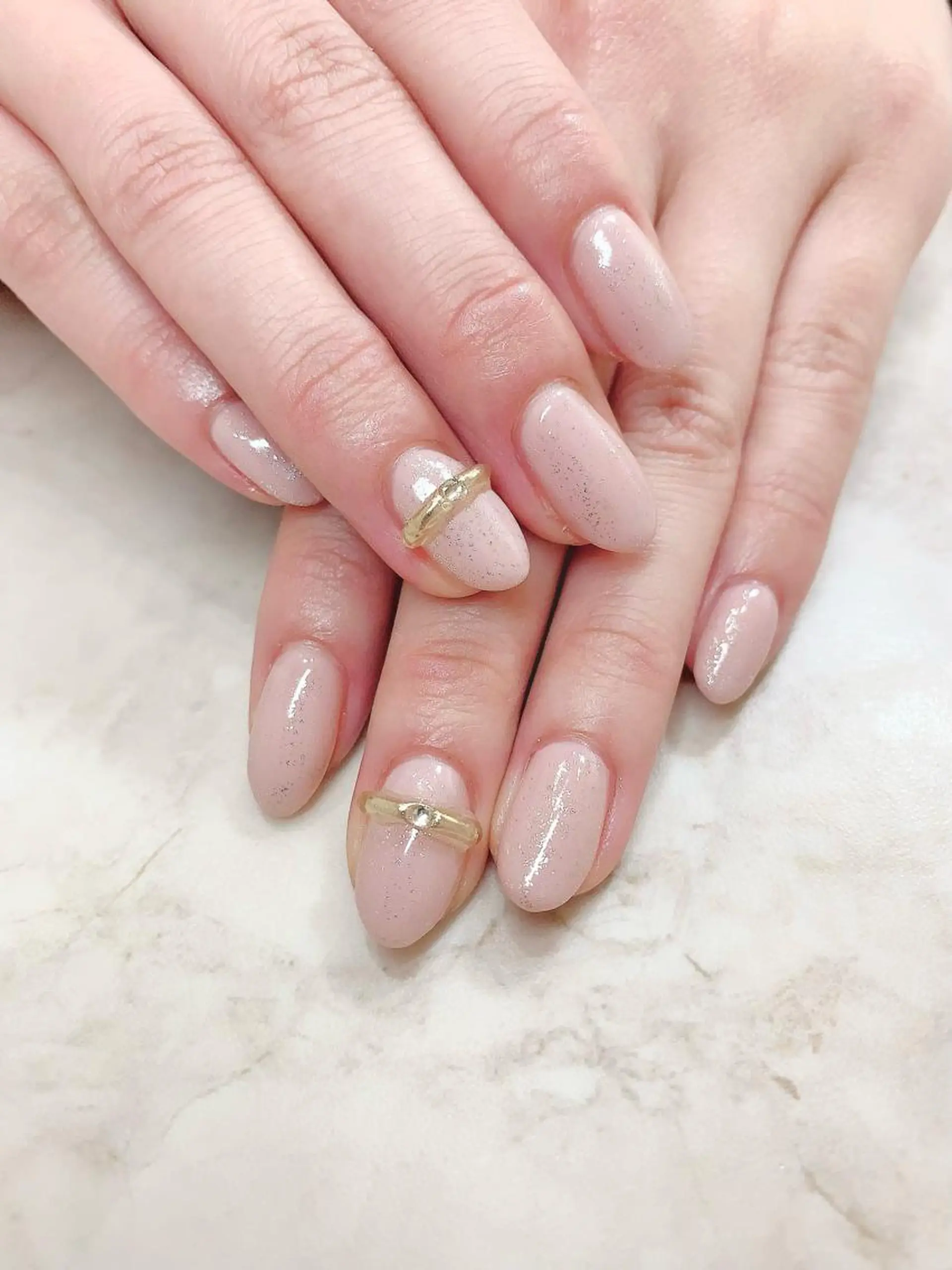 ネイル ラメ(グリッター) ハンドネイル 𝐑𝐞𝐯𝐢𝐨 ___堺市西区のマツエク・マツパデザイン