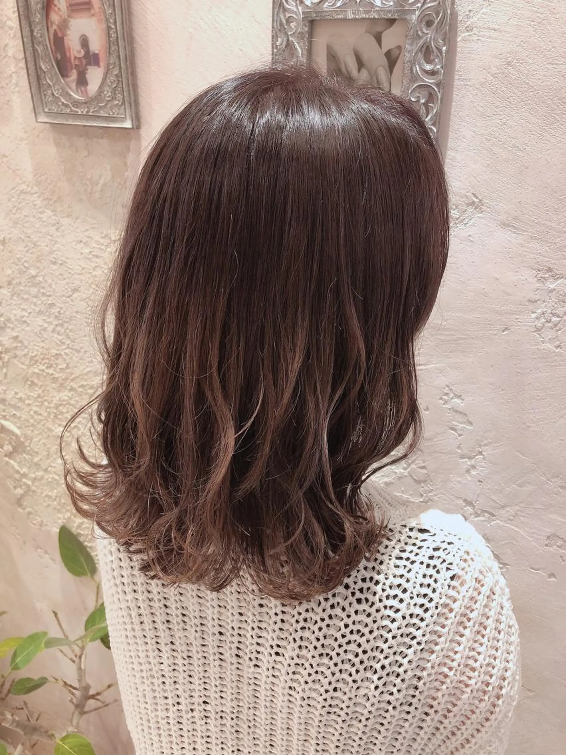 ミディアム アッシュ カット ヘアカラー トリートメント 代表山口ひな 髪質改善のプロのヘアスタイル