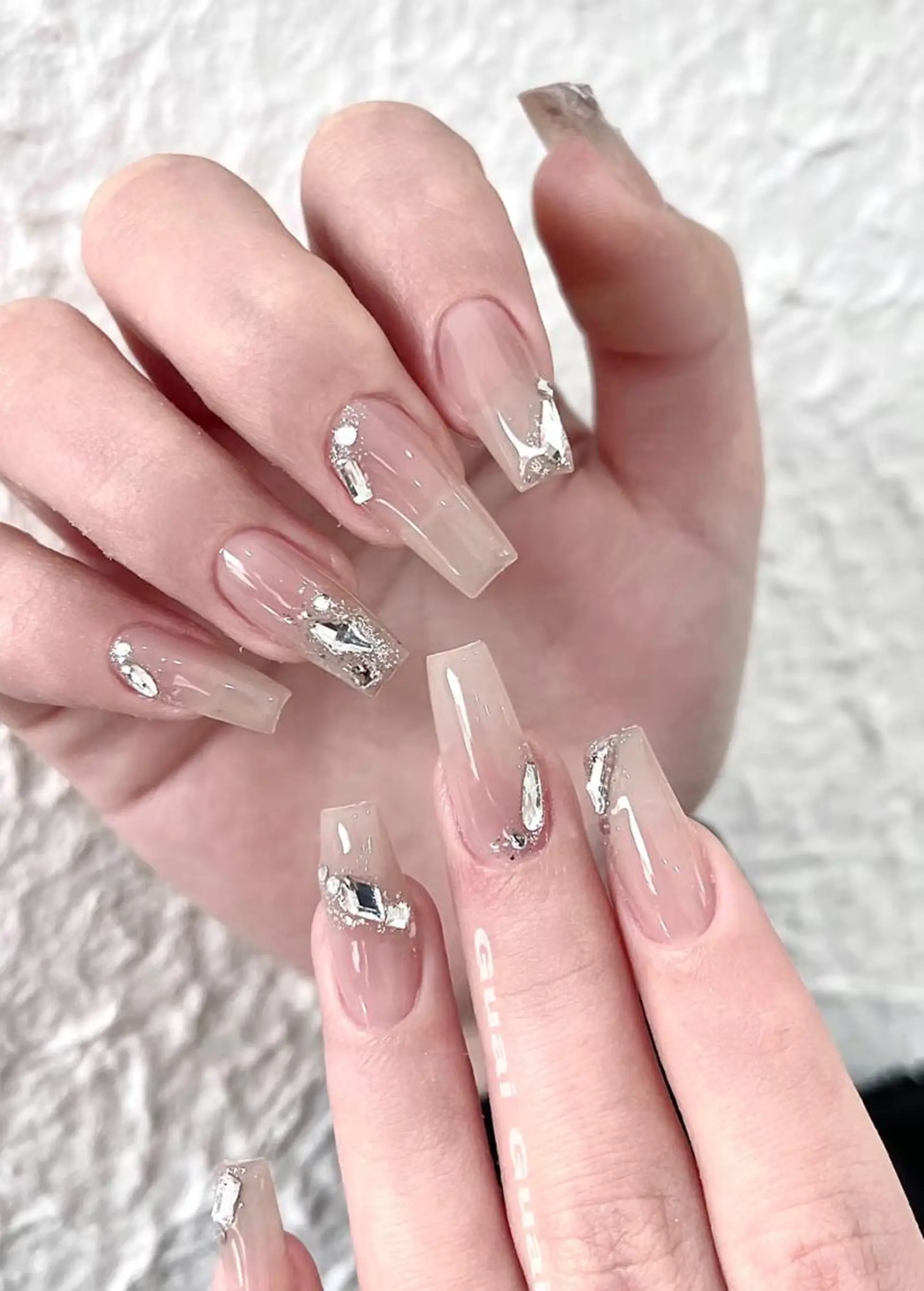 ネイル RAFFINE haru🦋🩵のネイルデザイン