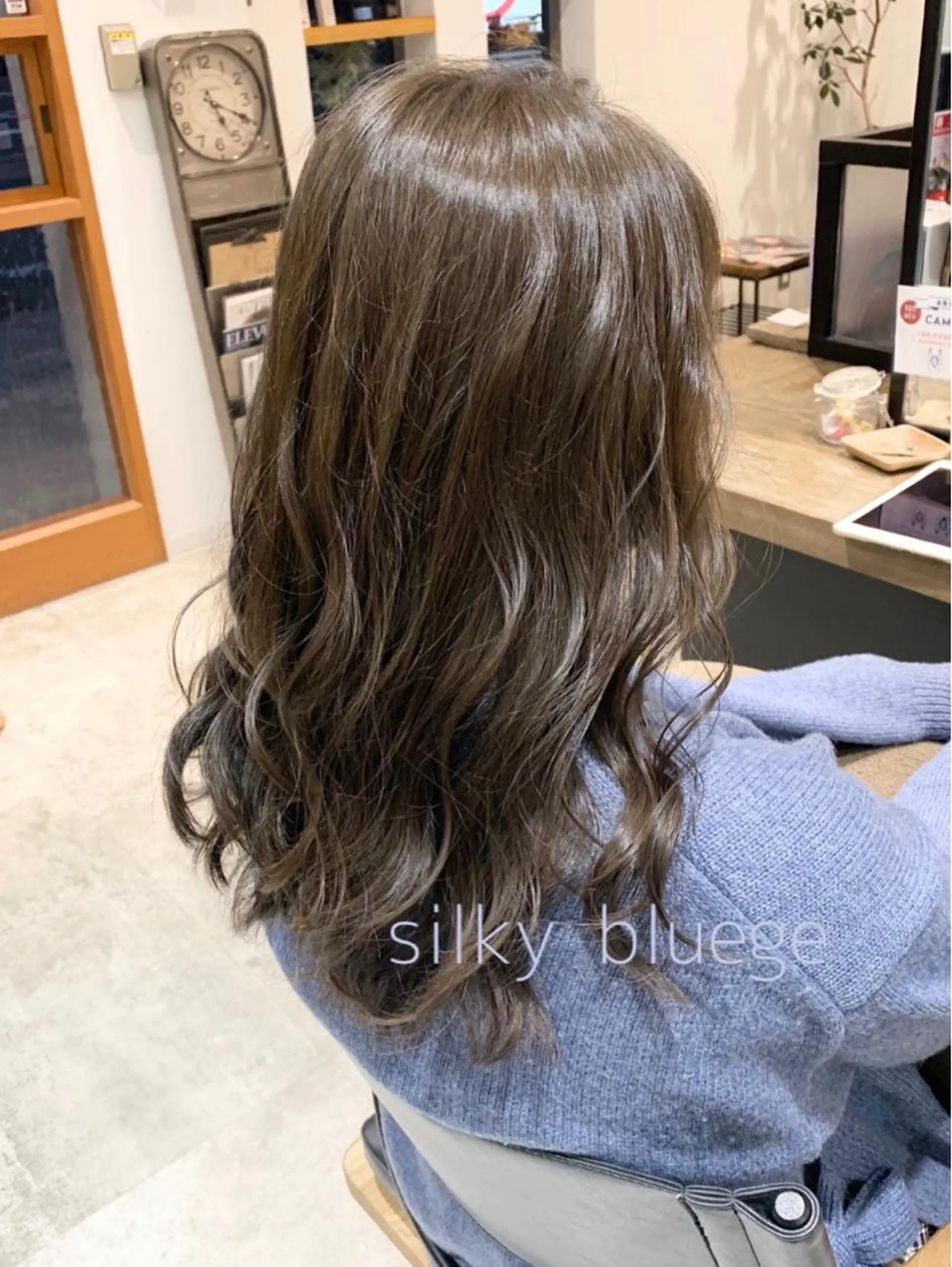 セミロング カラー ヘアアレンジ ブルーカラー ブルージュ 透明感カラー カット ヘアカラー トリートメント SALOWIN川崎所属・似合わせレイヤー/ 美髪縮毛矯正/ミナエのヘアスタイル
