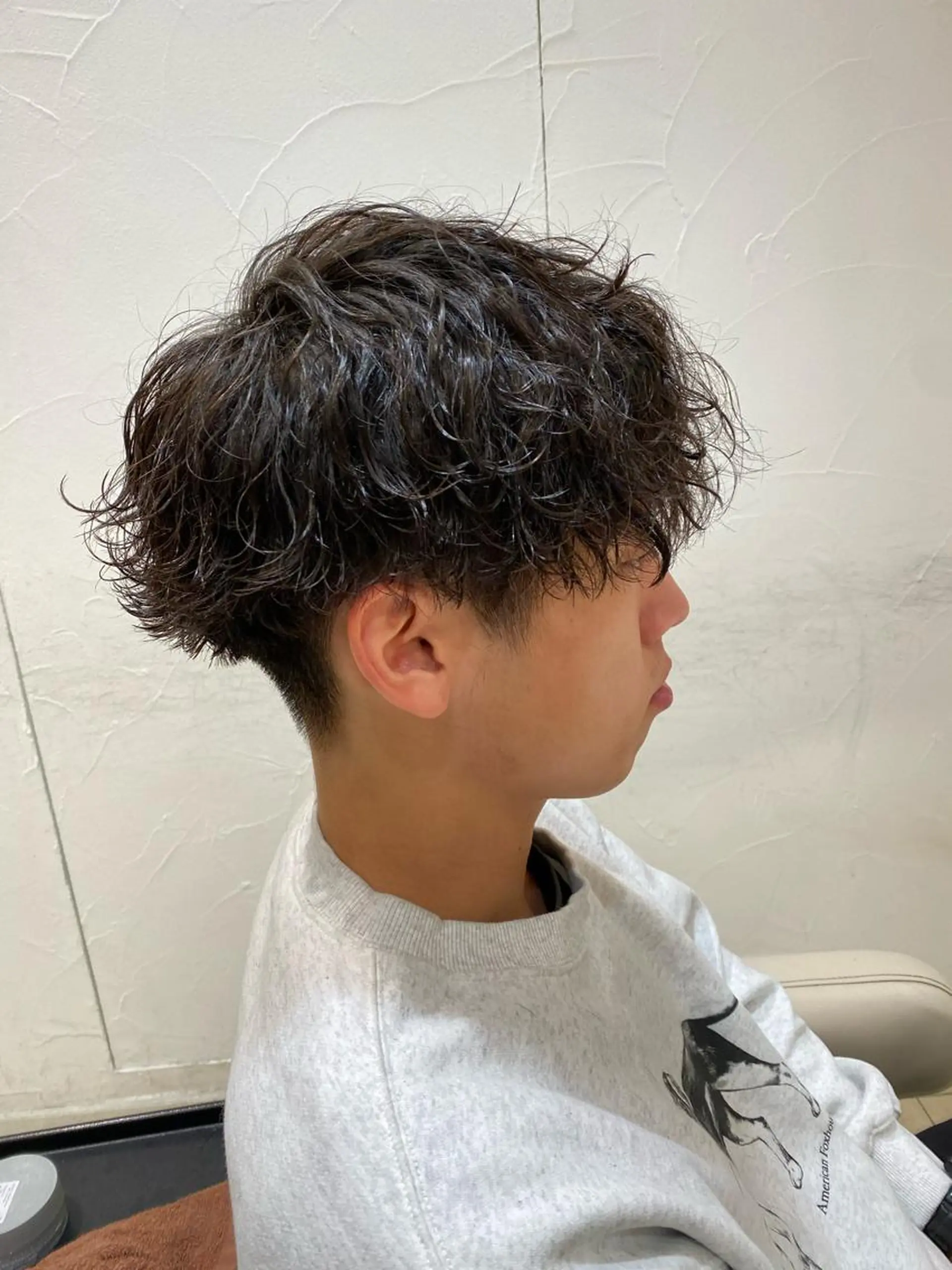 ショート パーマ メンズ カット パーマ メンズ特化型美容師 栗山勇人のヘアスタイル