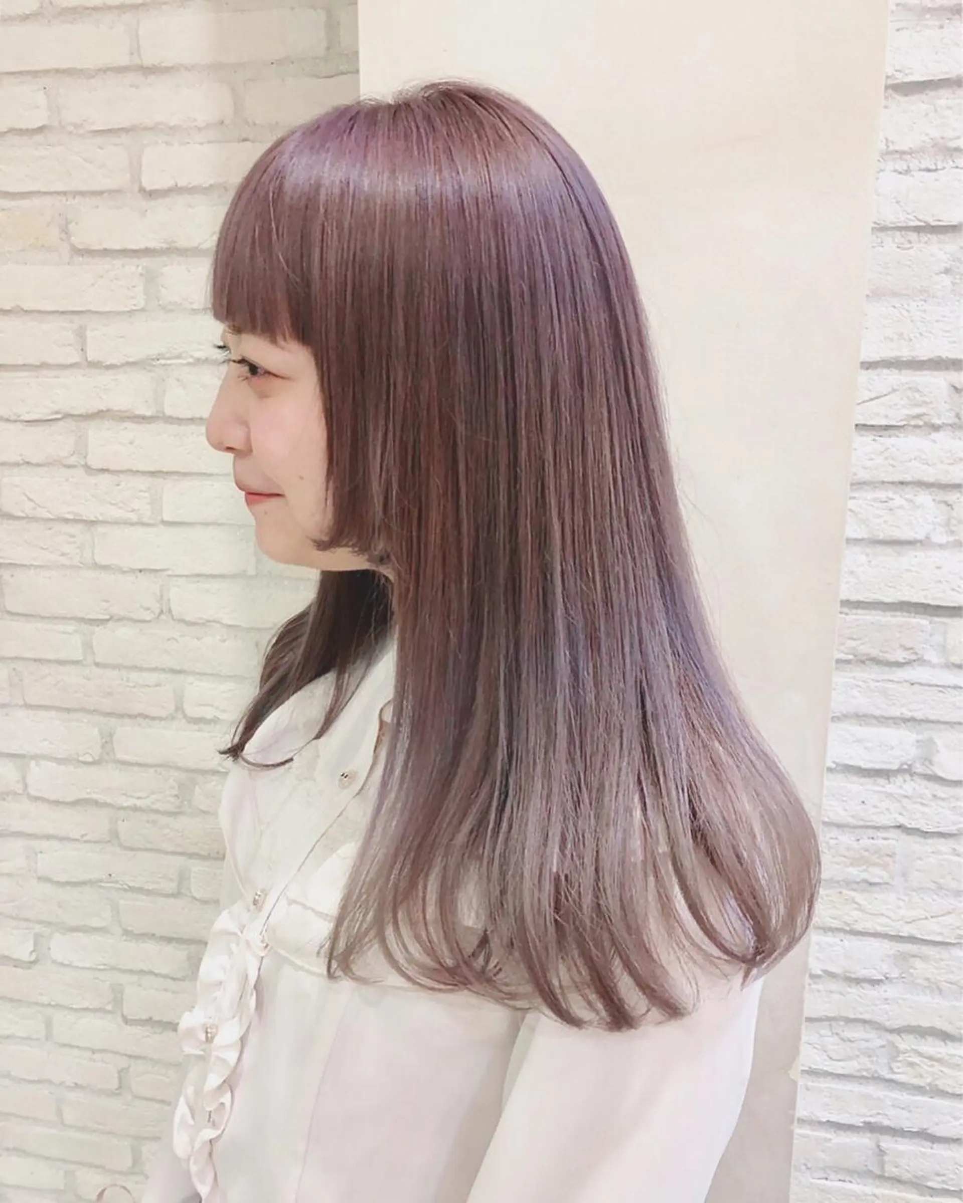 セミロング カラー ピンクカラー HAUS 片山みほのヘアスタイル