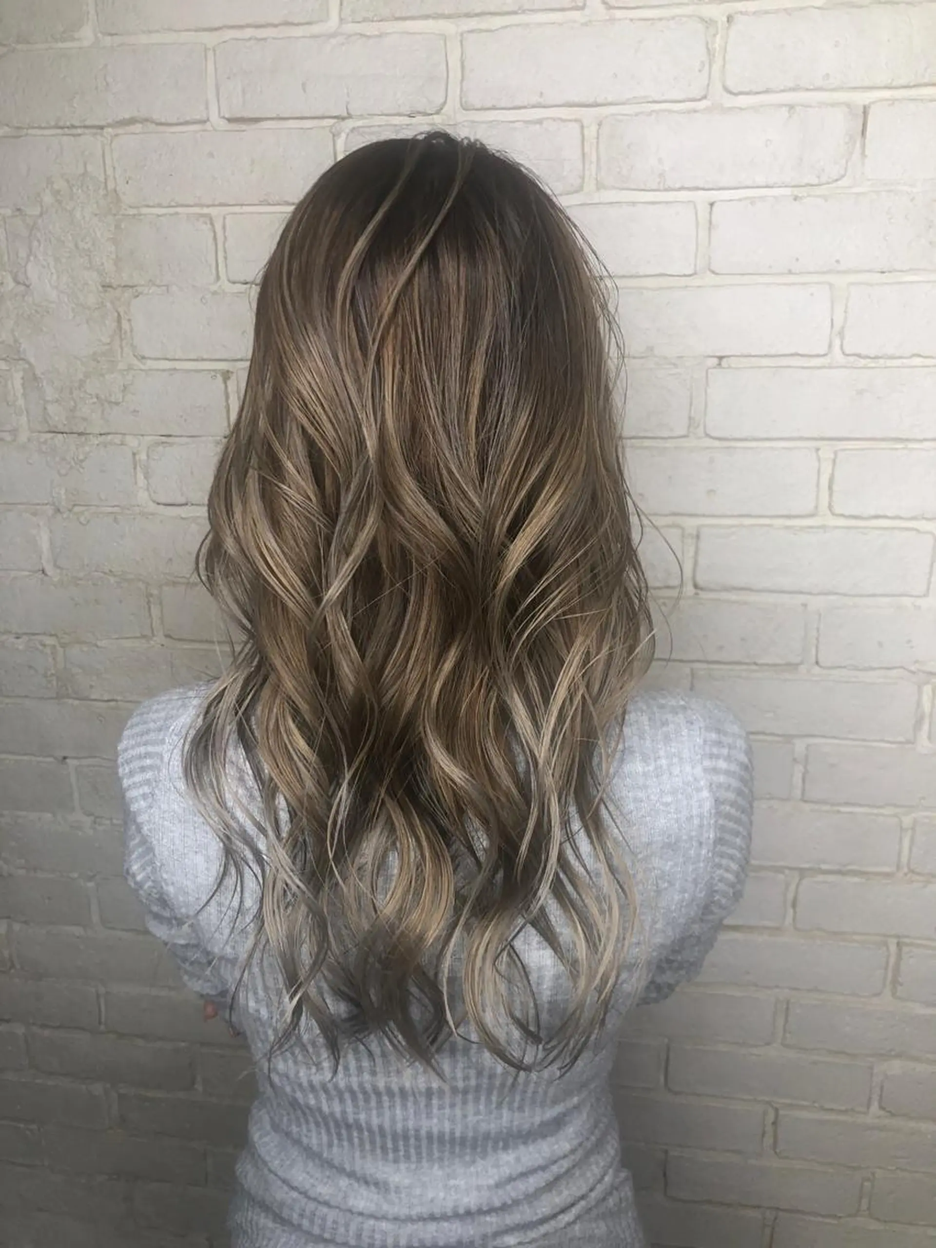 セミロング カラー welring hair salonのヘアスタイル