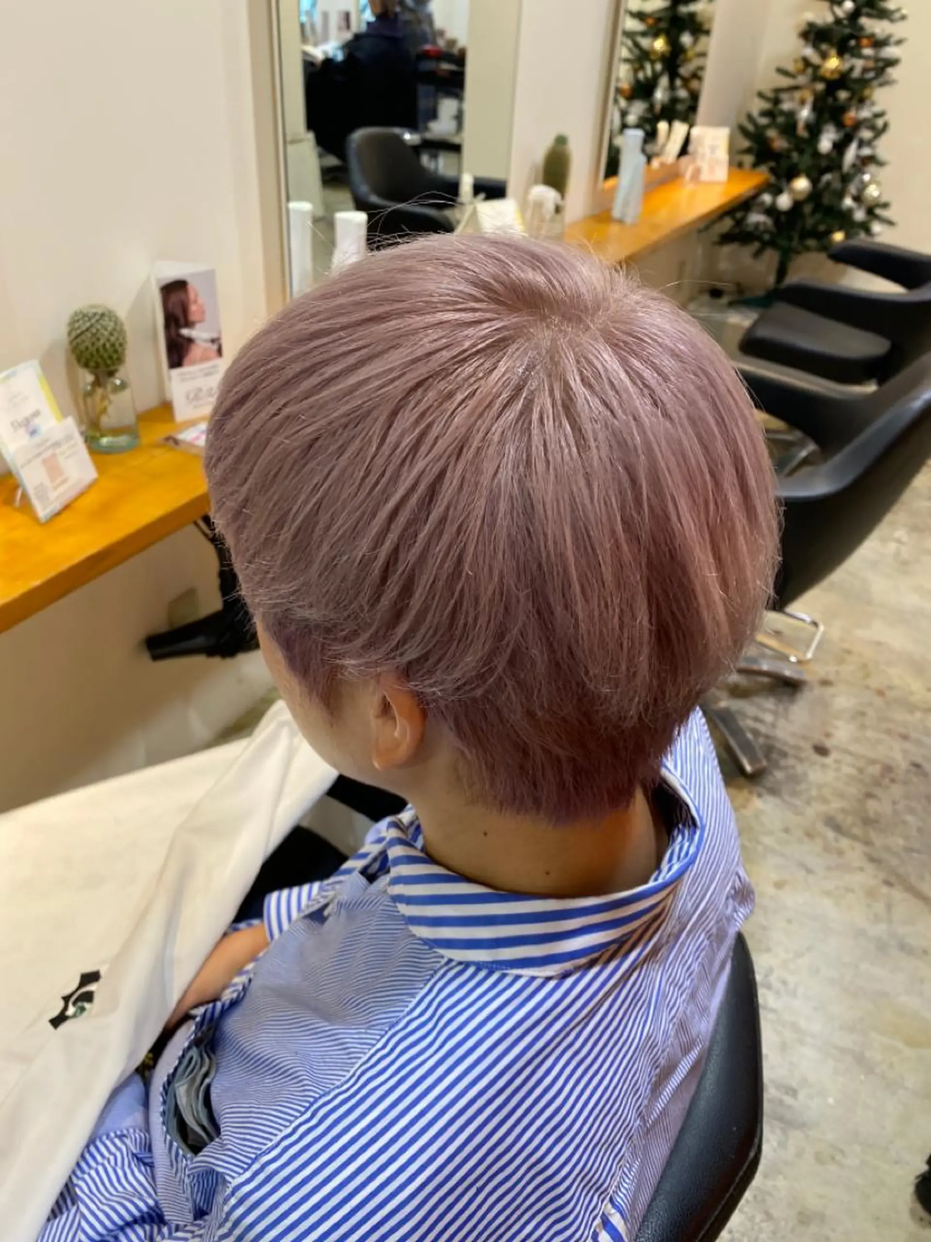 ショート カラー ブリーチ 透明感カラー ラベンダーカラー ラベンダーピンク ピンクカラー カット ヘアカラー トリートメント salowin渋谷kitaya park前所属・RIKA韓国ヘア/く びれヘア/上品カラーのヘアスタイル