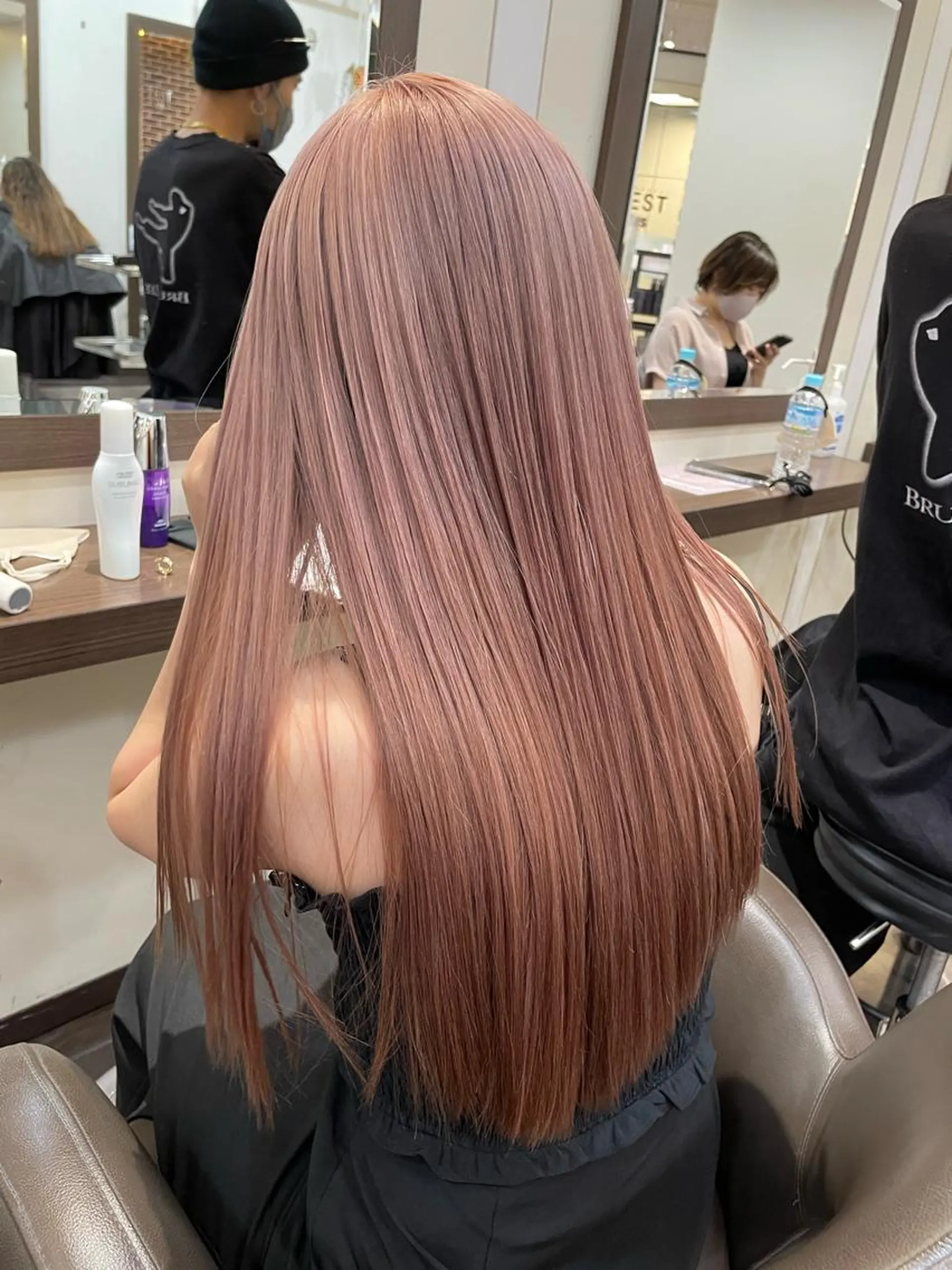 ロング カラー 個性派ネイル 🌼 ハルカ ♡の眉毛・アイブロウイメージ