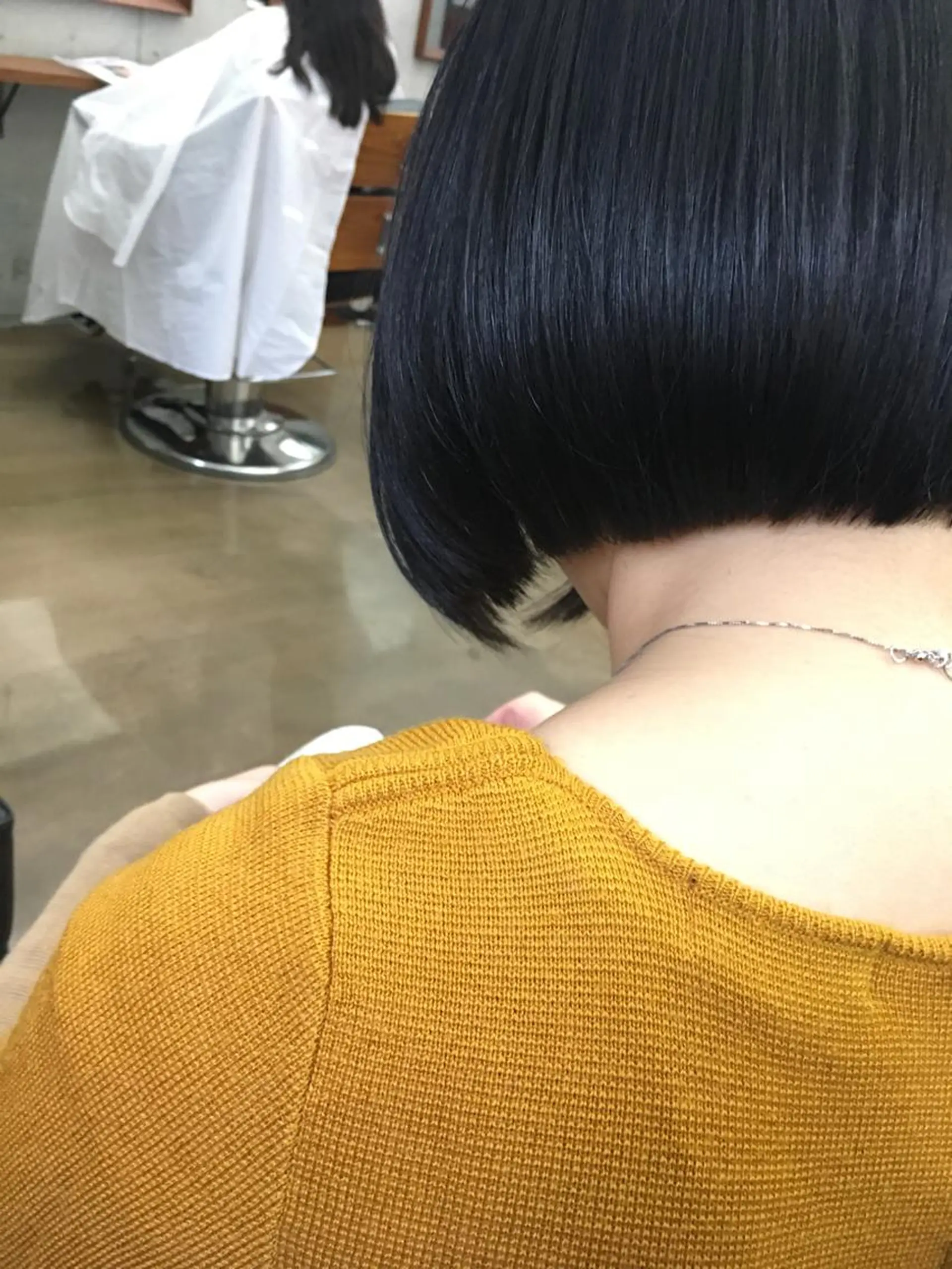 ショート カット 松岡 俊輔のヘアスタイル