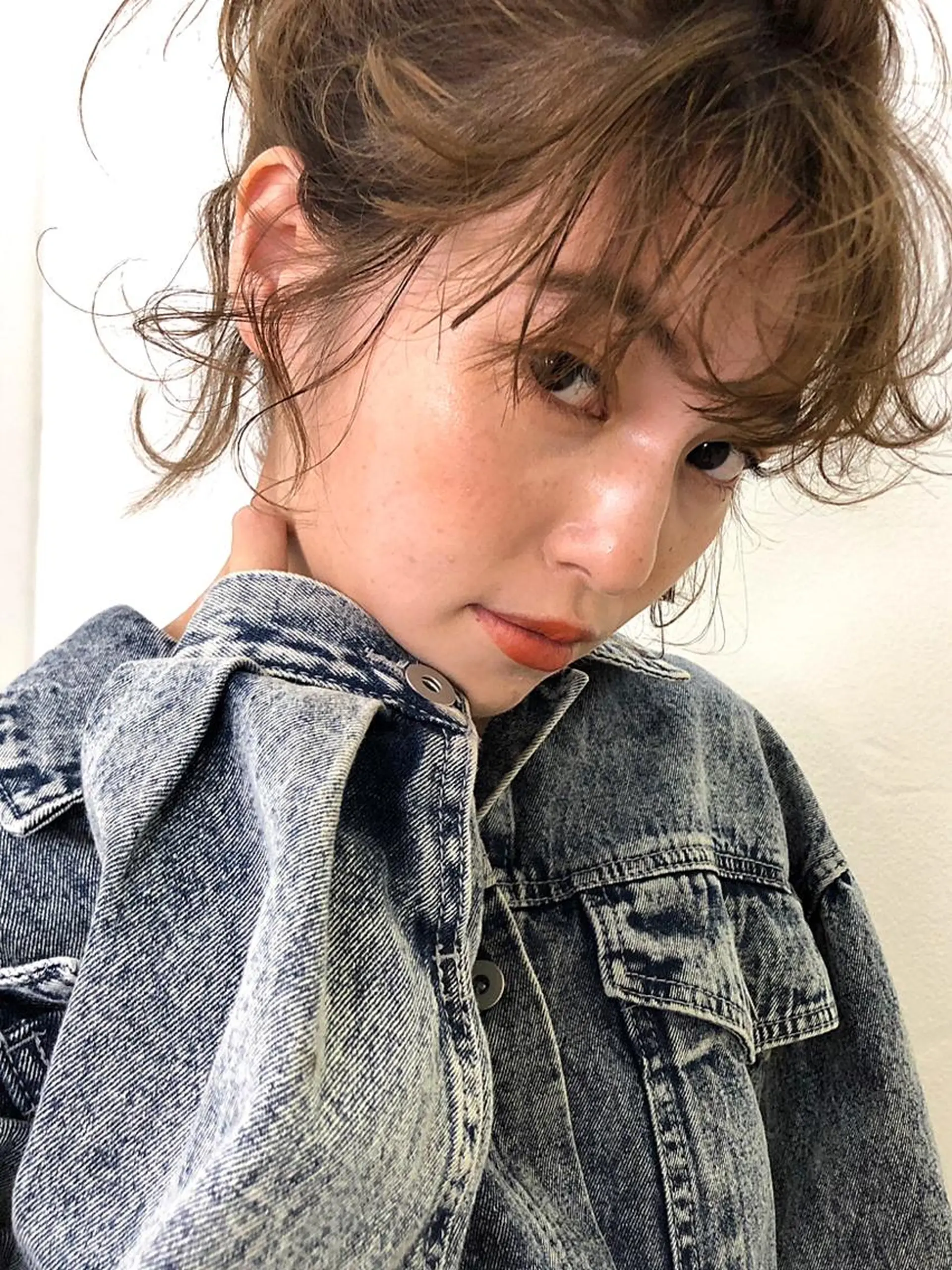 ミディアム カラー ヘアアレンジ カット ヘアカラー トリートメント 店長/mao/ 前髪/顔周りカットのヘアスタイル