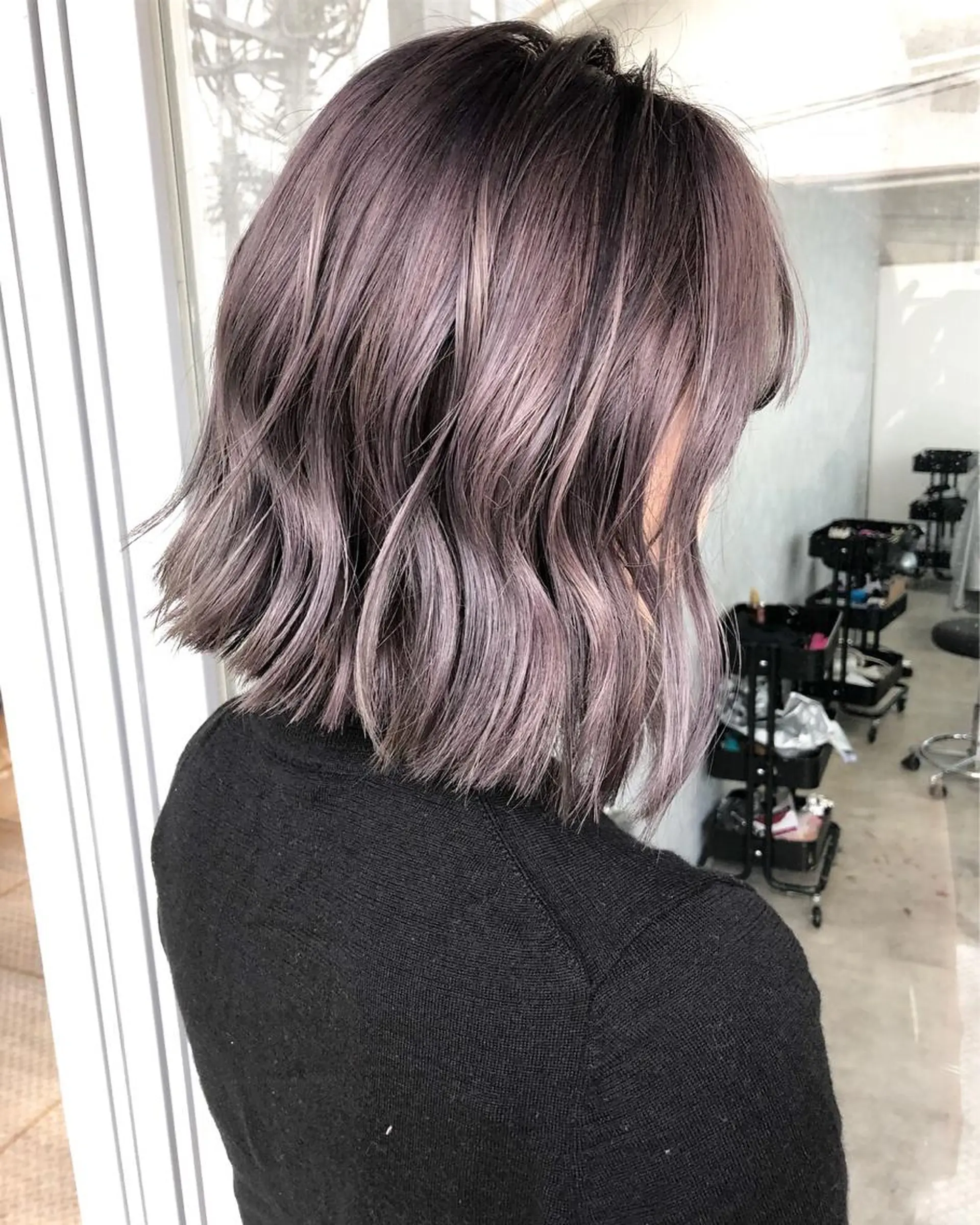 ミディアム カラー パープルカラー レイヤーカット BLend 渋谷のヘアスタイル