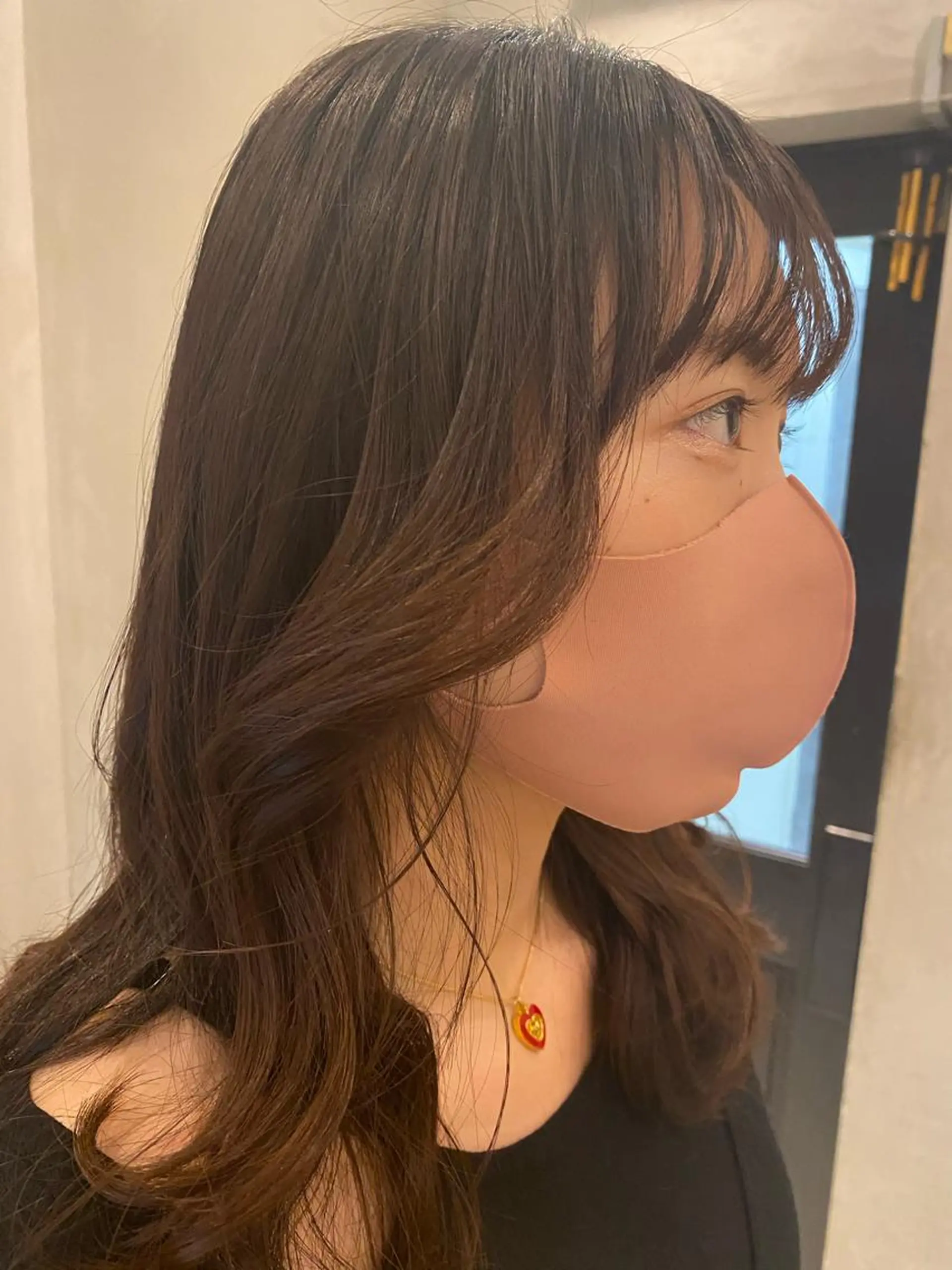 セミロング 顔まわりレイヤー レイヤーカット 顔周りカット・相談 レイヤーも◎しずくのヘアスタイル