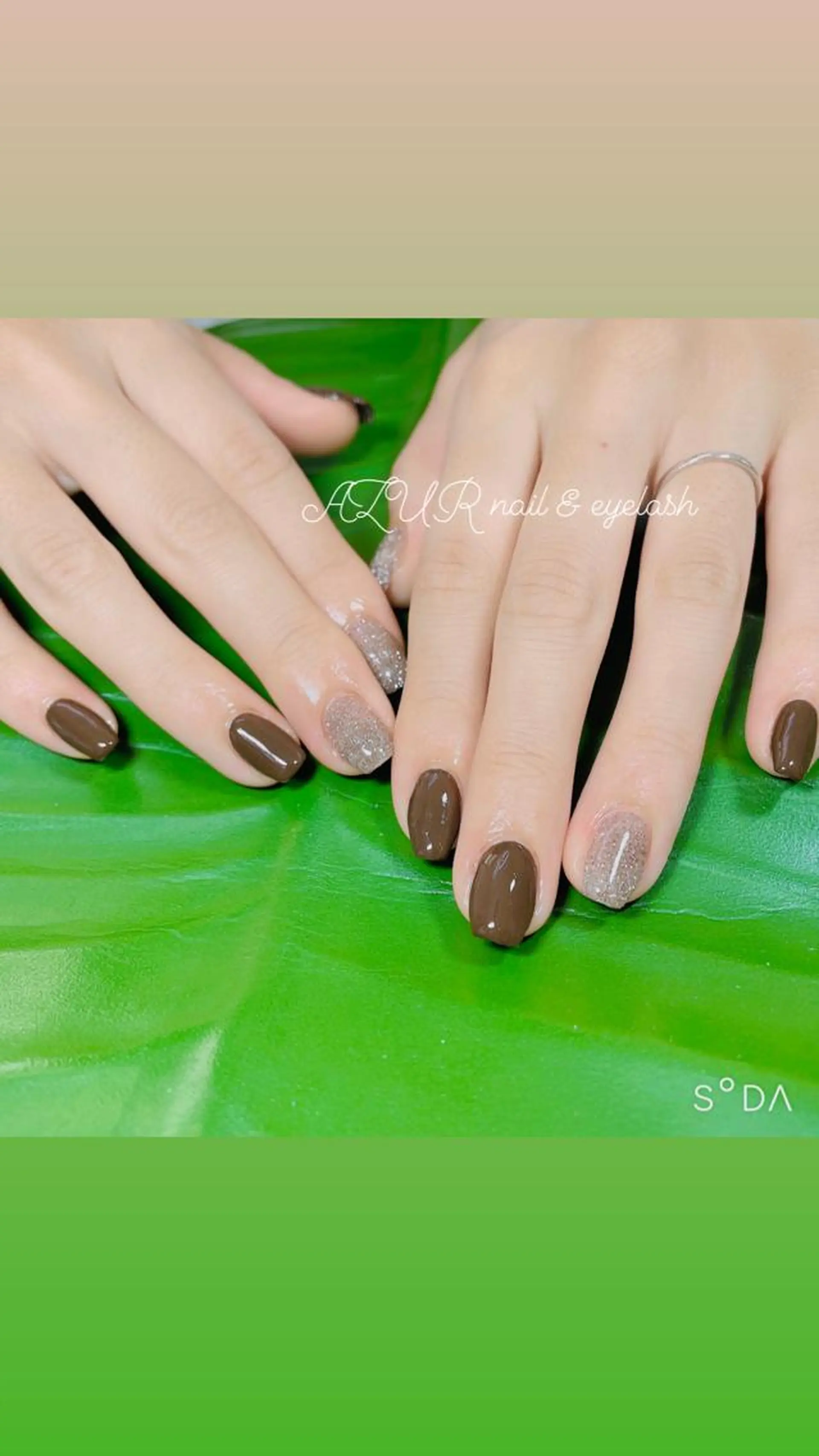 ネイル ワンカラーネイル AZUR N&eyelashのネイルデザイン