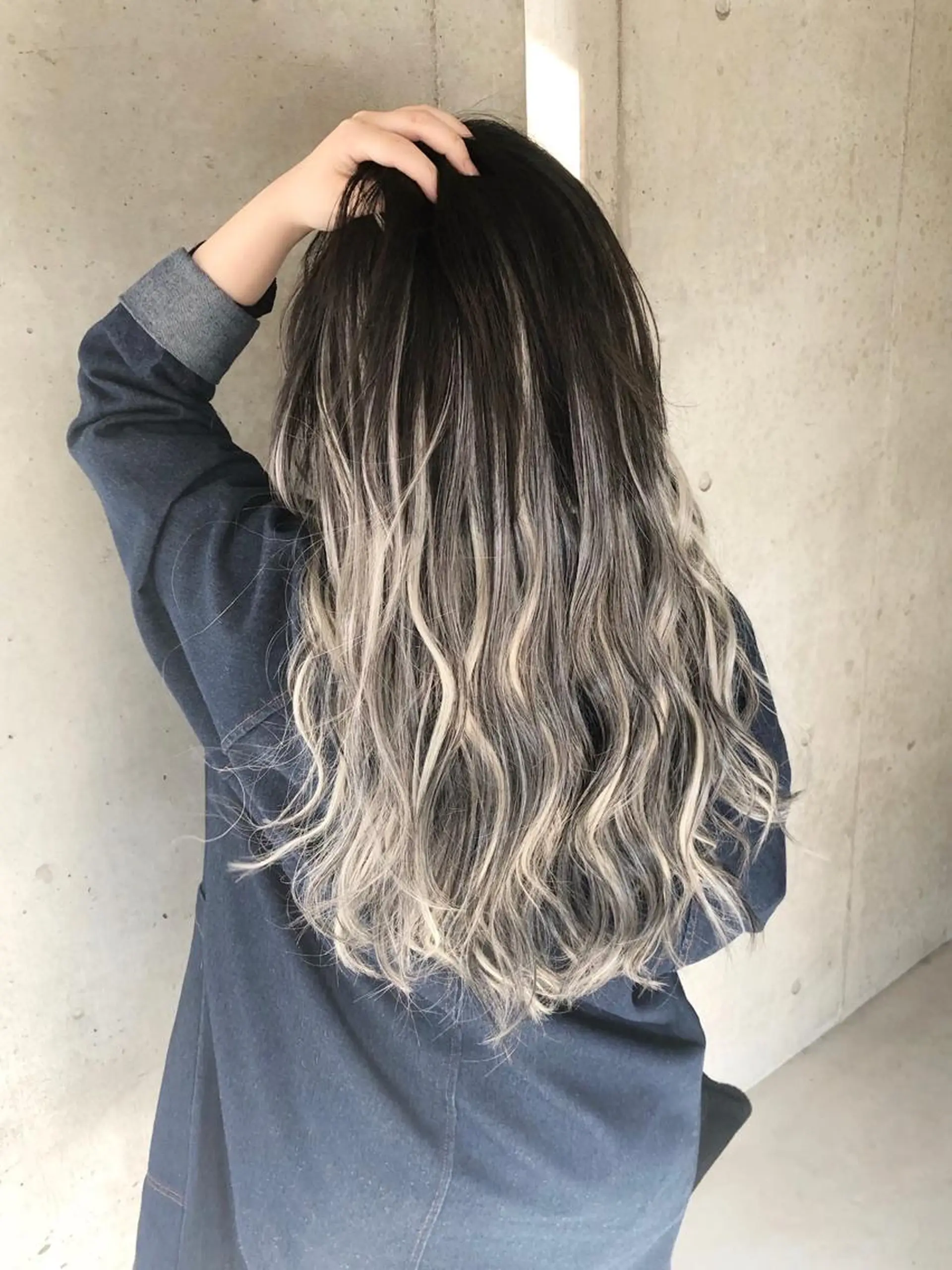 ロング カラー シールエクステ グラデーションカラー エクステ 是枝 さくらのヘアスタイル