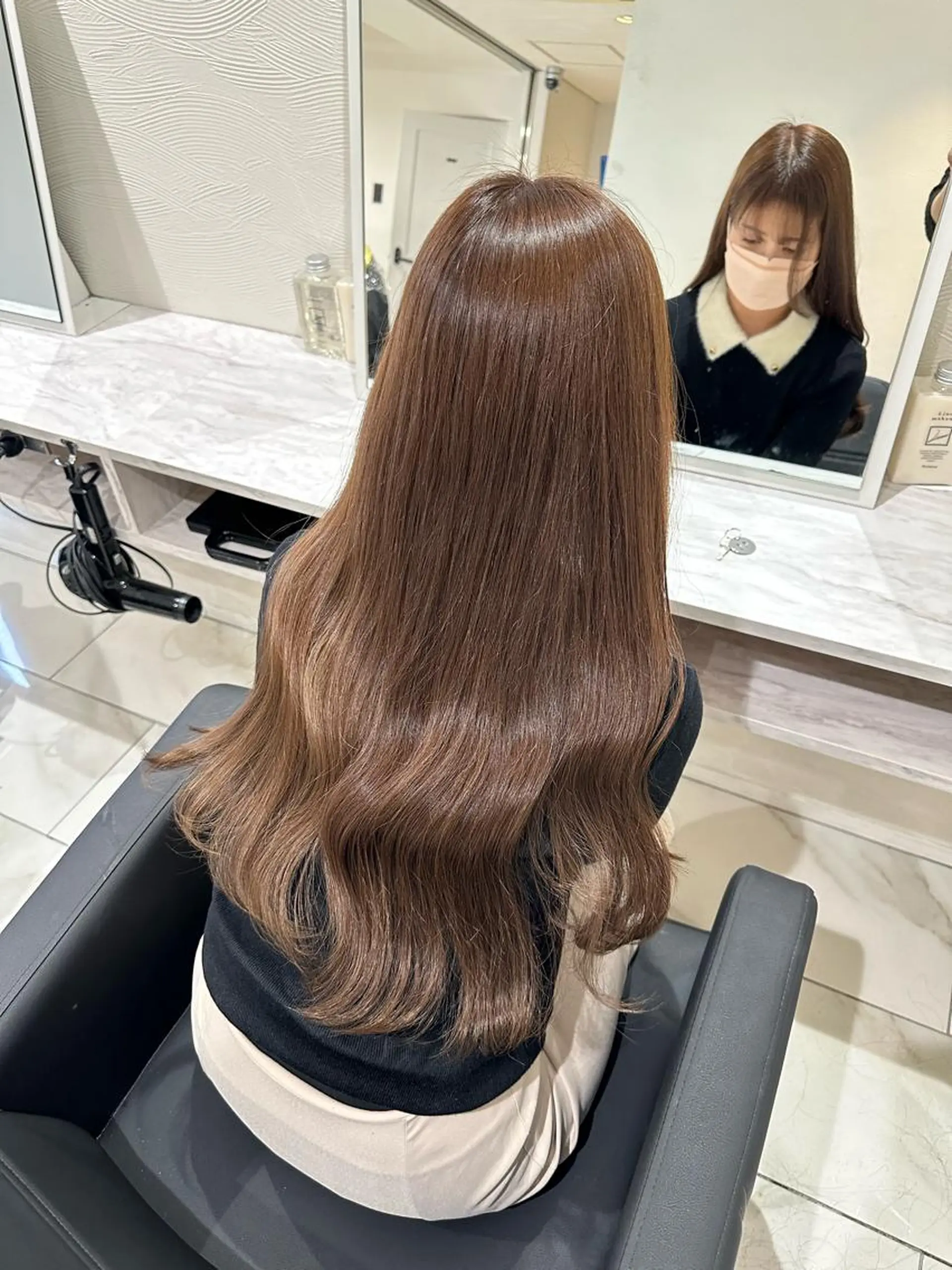 セミロング カラー 小顔カット✨ 透明感カラー/村上のヘアスタイル