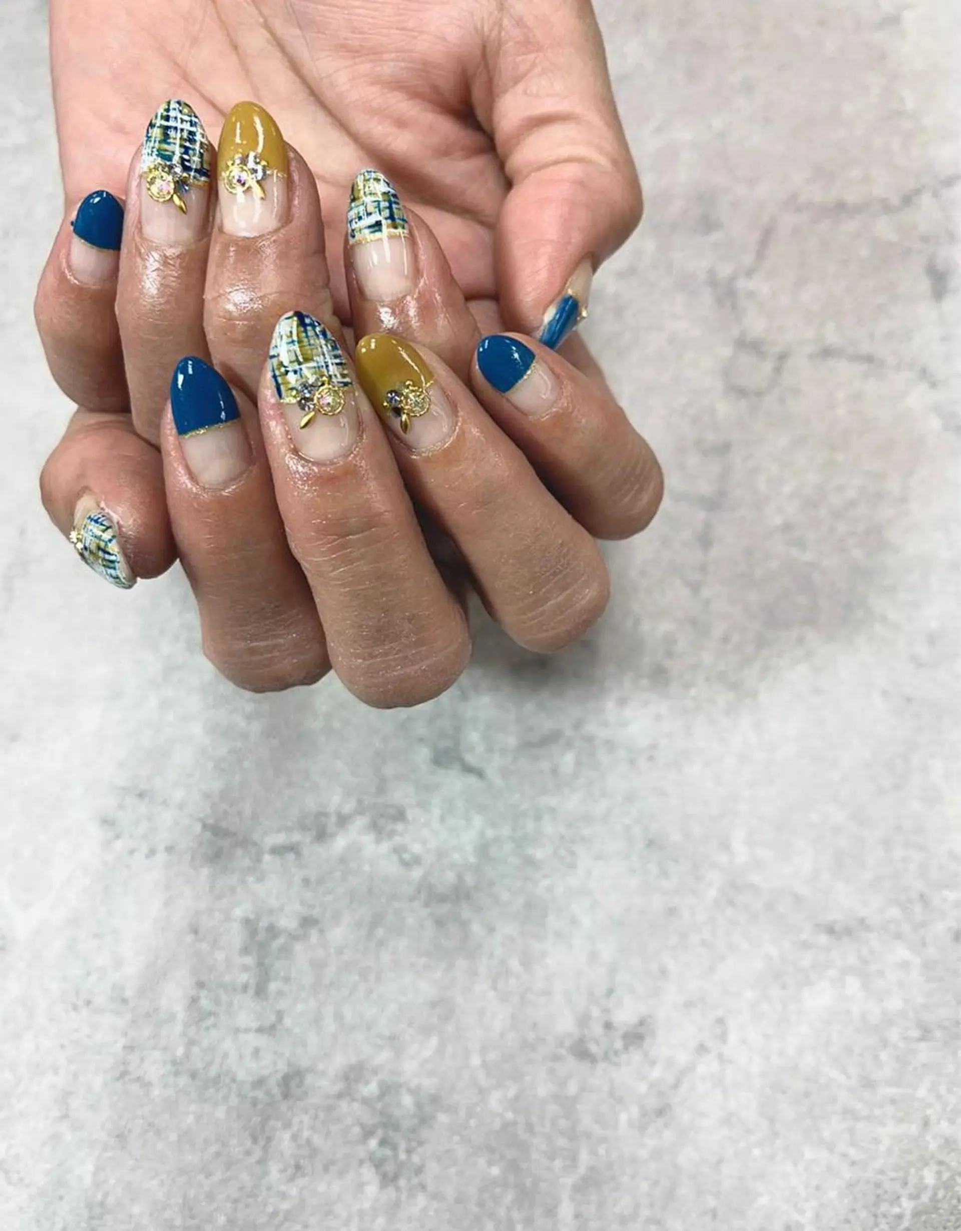 ネイル フレンチネイル ハンドネイル ハンドケア FASTNAIL PLUS 新宿店のネイルデザイン