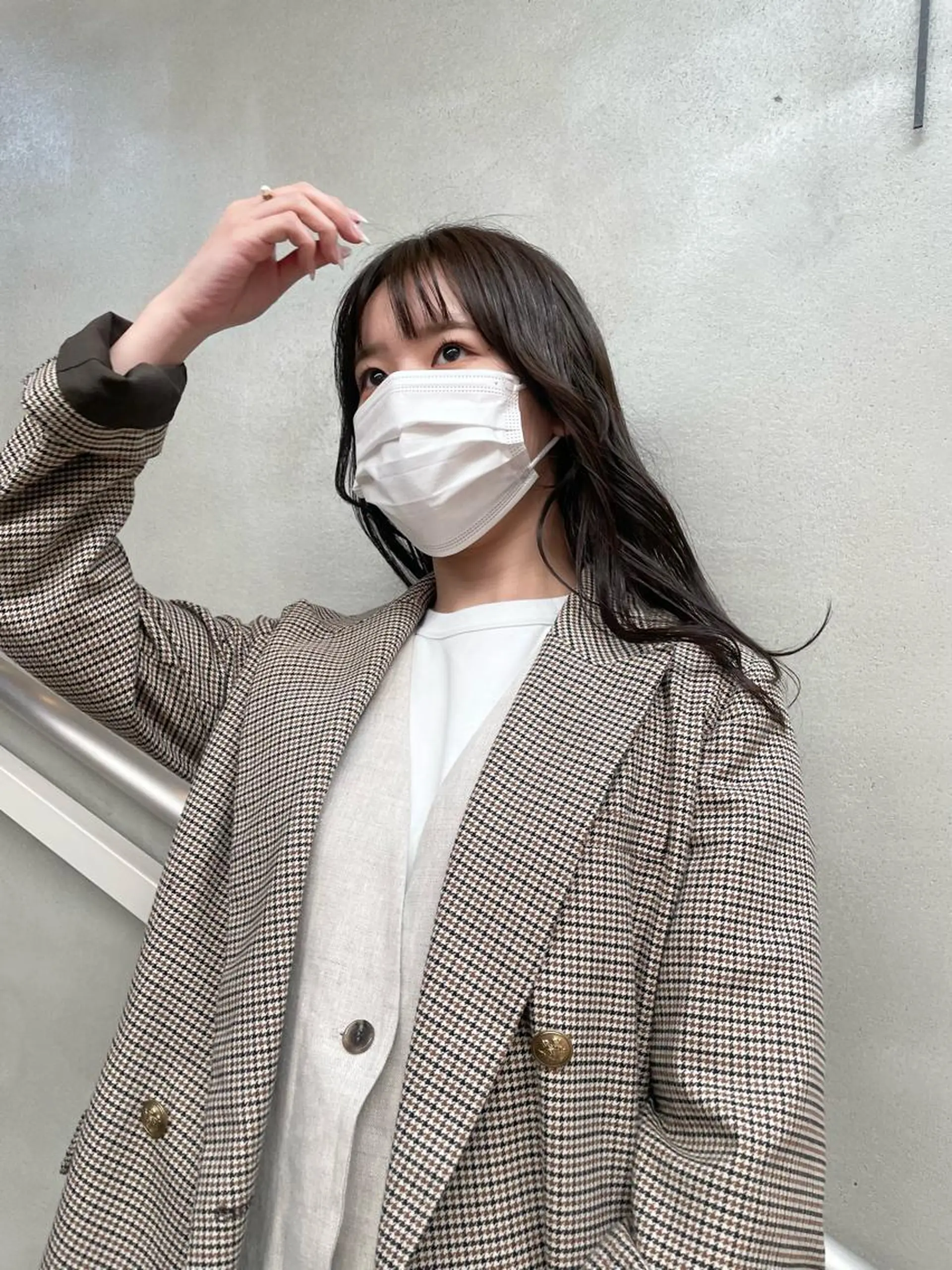 ロング カラー 佐藤 永夏のヘアスタイル