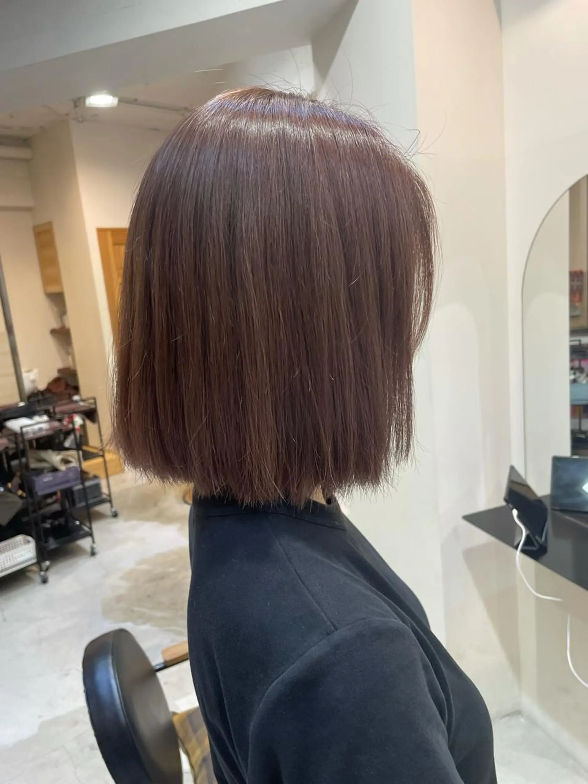 ショート カラー ヘアアレンジ ヘアカラー トリートメント REONA🪽✨薬院 レイヤーカット🫧のヘアスタイル