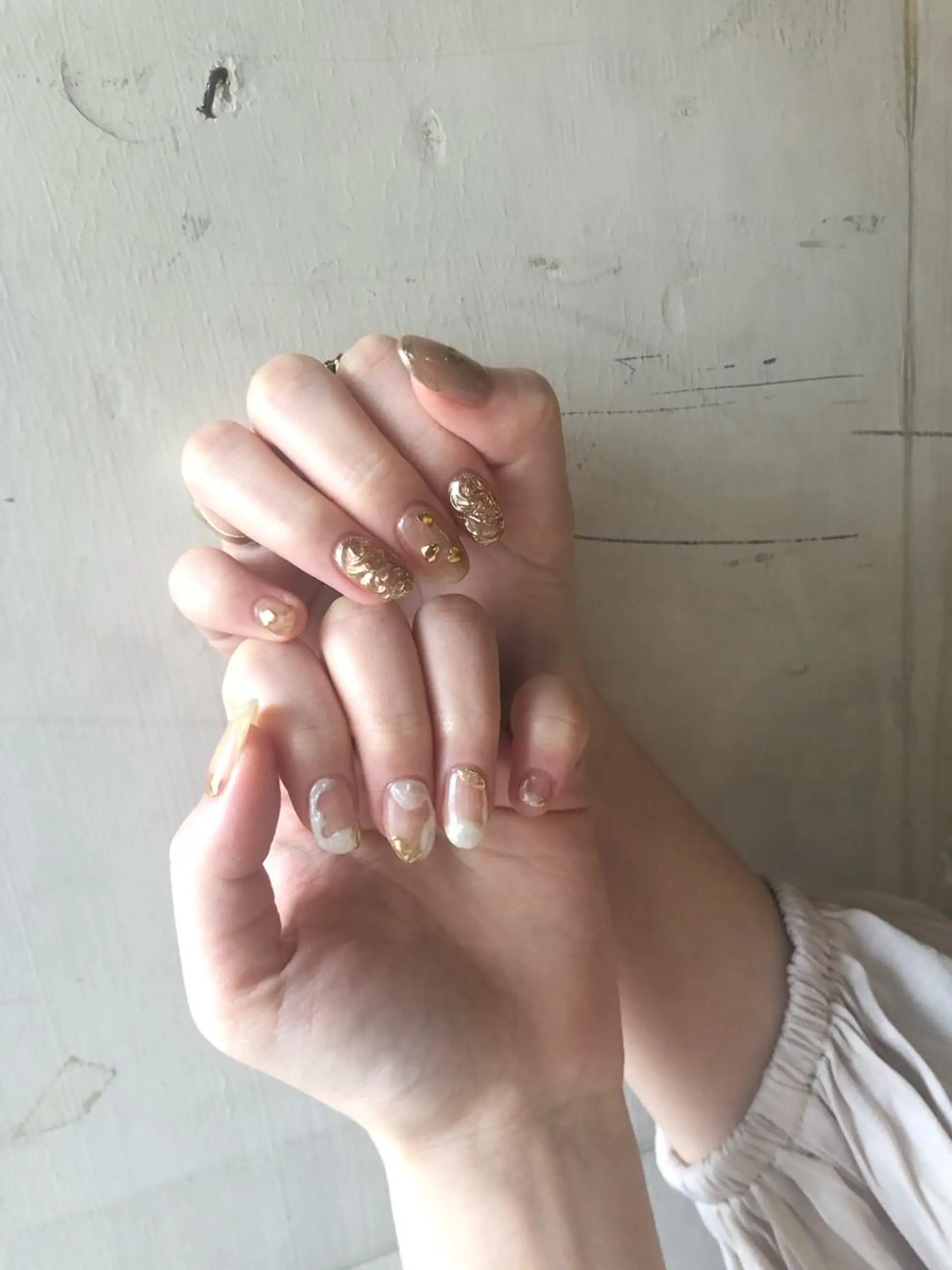 ネイル ゴールド 春ネイル . wakanaのネイルデザイン