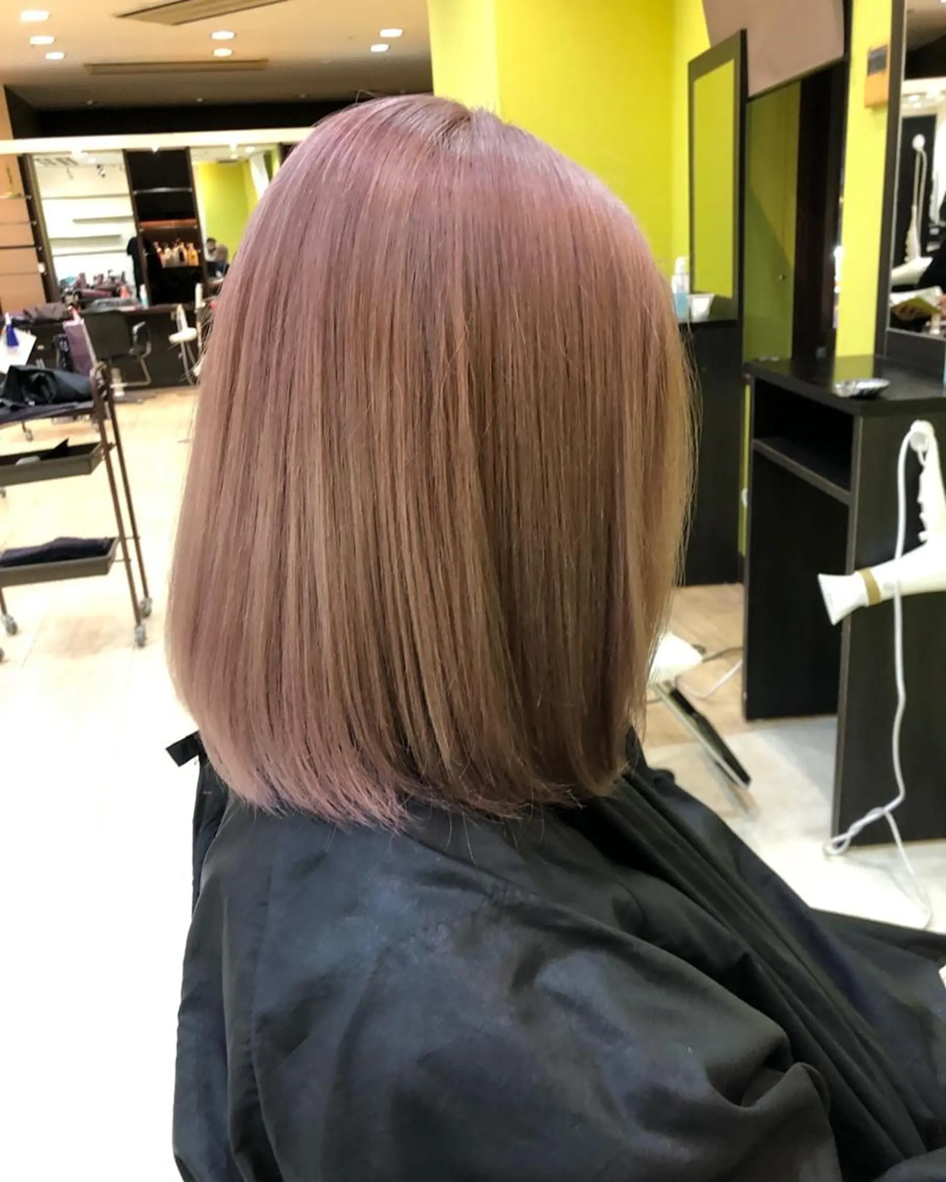 ショート カラー パーマ ヘアアレンジ メンズ メンズバレイヤージュ メンズブリーチ メンズハイライト メンズハイトーン メンズインナーカラー yasu ヤスのヘアスタイル