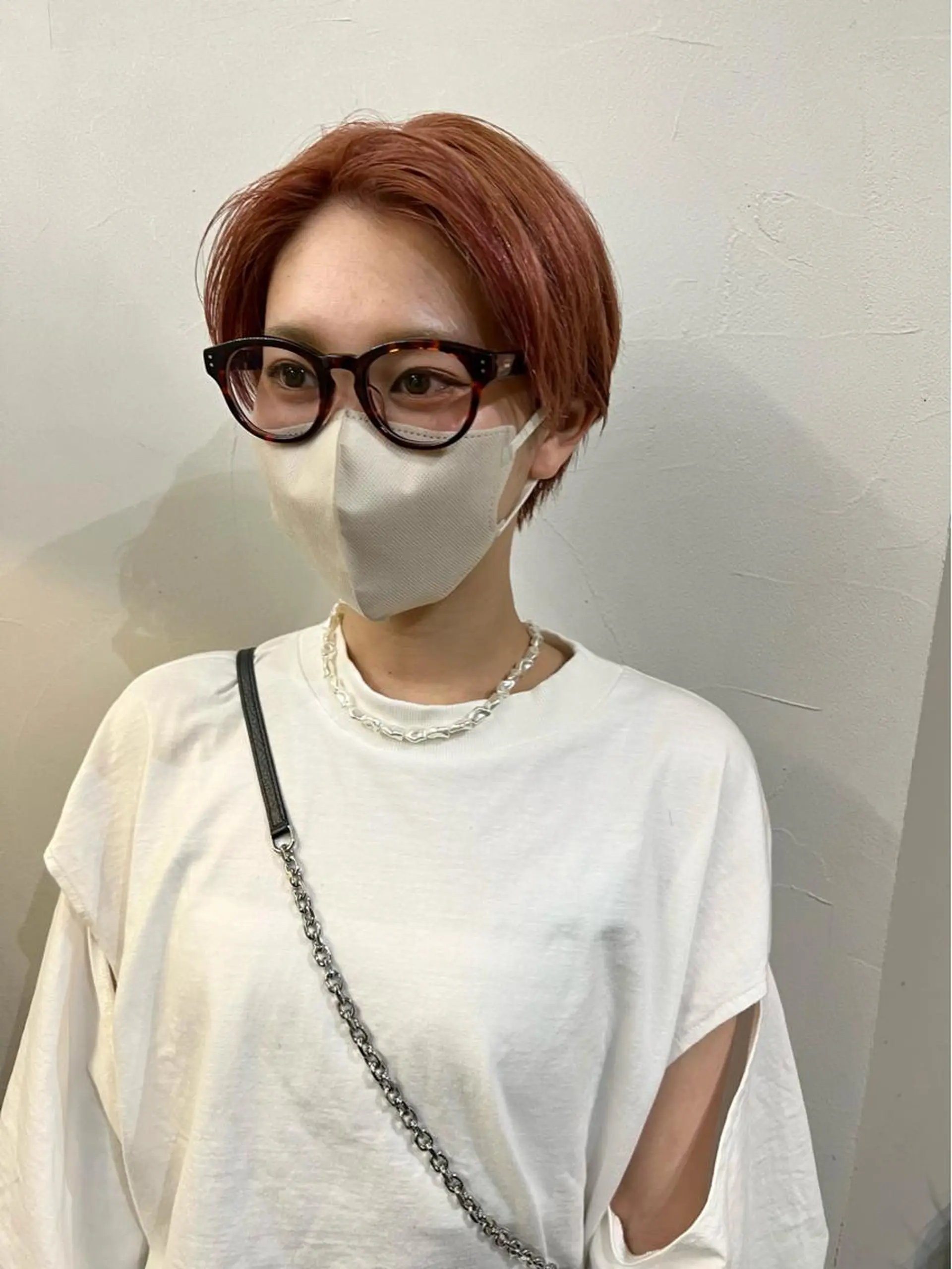 ショート カラー ハンサムショート ベージュカラー ブリーチ ピンクカラー ピンクベージュ カット ヘアカラー 千葉 郁也のヘアスタイル