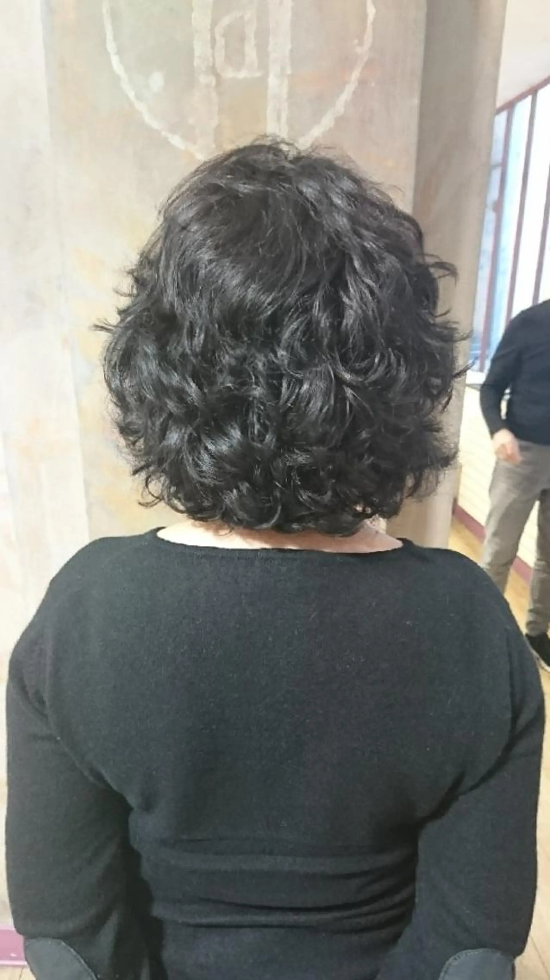 ミディアム 齋藤 愛美のヘアスタイル