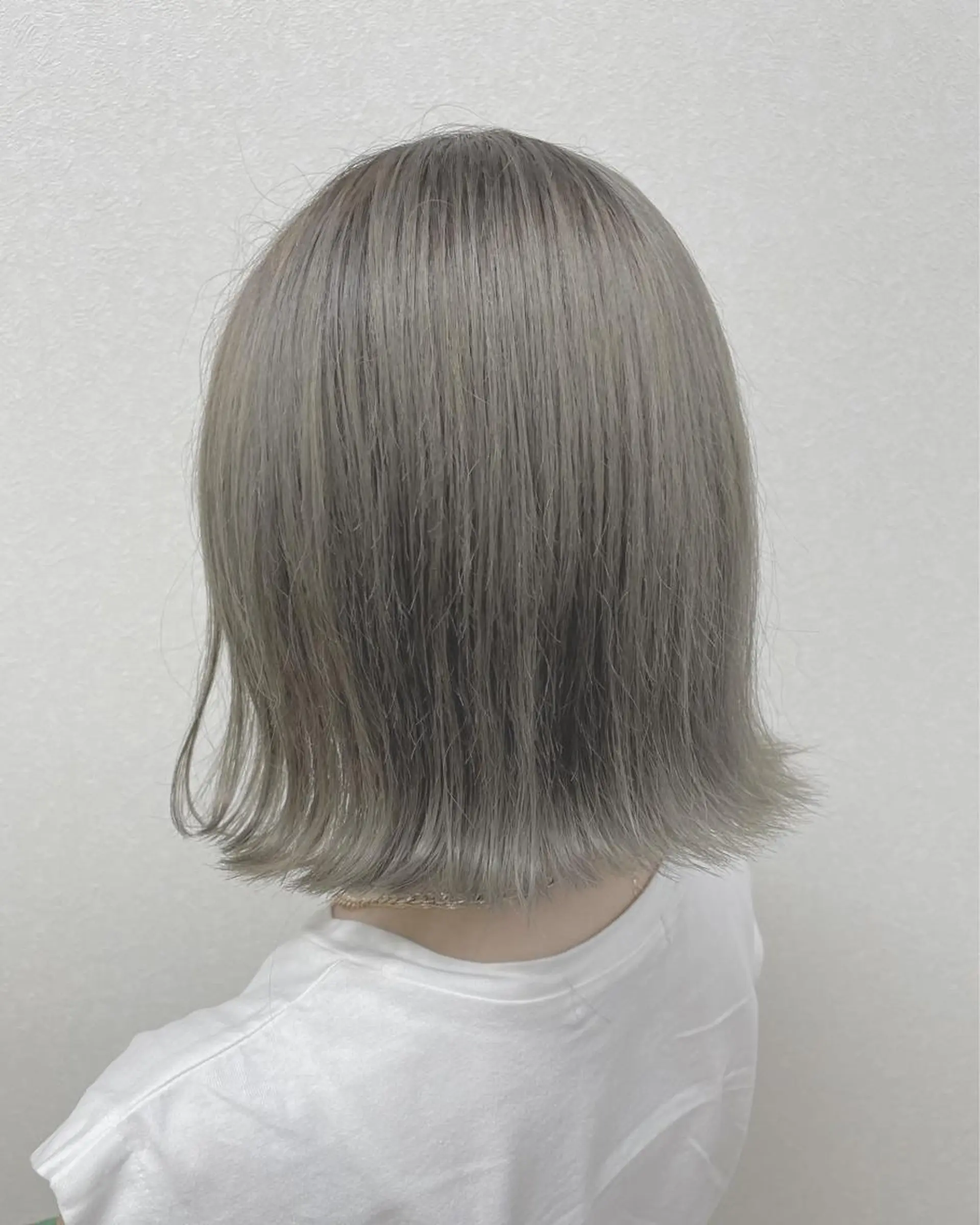 ミディアム カラー like みやびのヘアスタイル