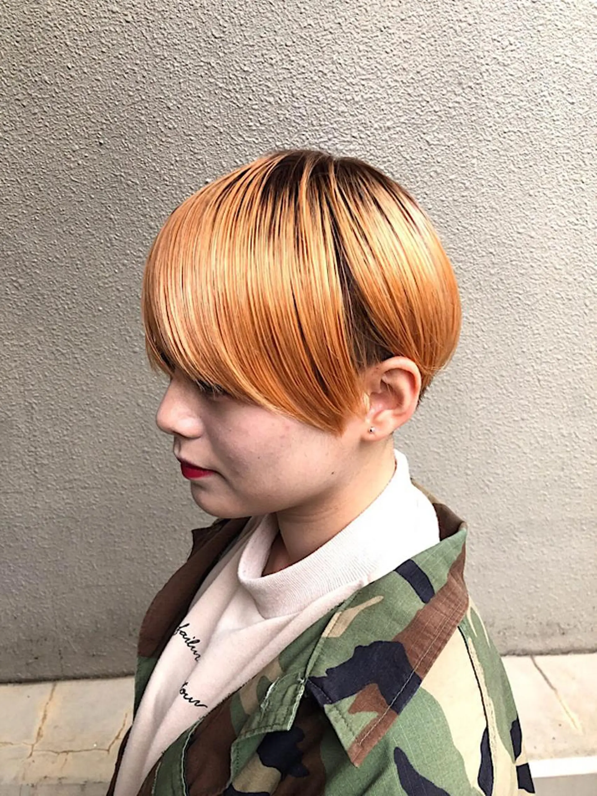 ショート 圧倒的美髪ストレート ツダケイタロウのヘアスタイル