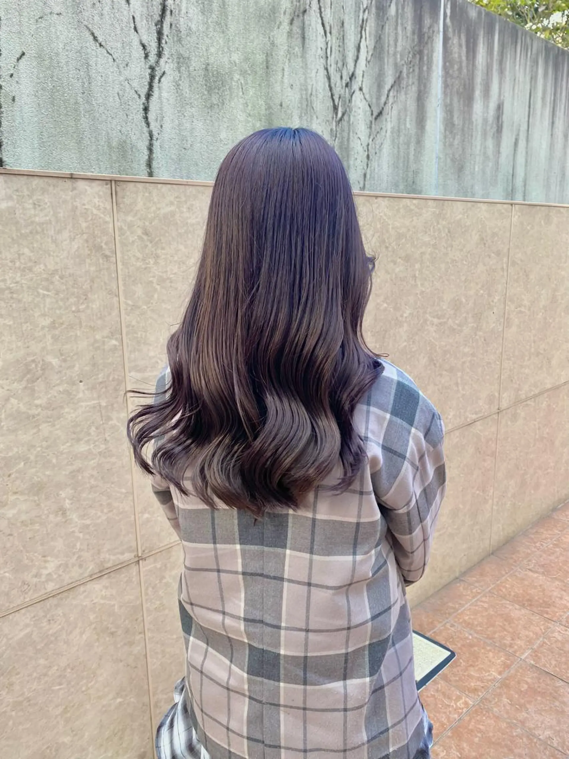 ロング カラー グレージュ ラベンダーカラー ラベンダーグレージュ ラベンダーグレー 韓国風ヘア カット ヘアカラー トリートメント ボブ/縮毛矯正/ レイヤー/塚田のヘアスタイル