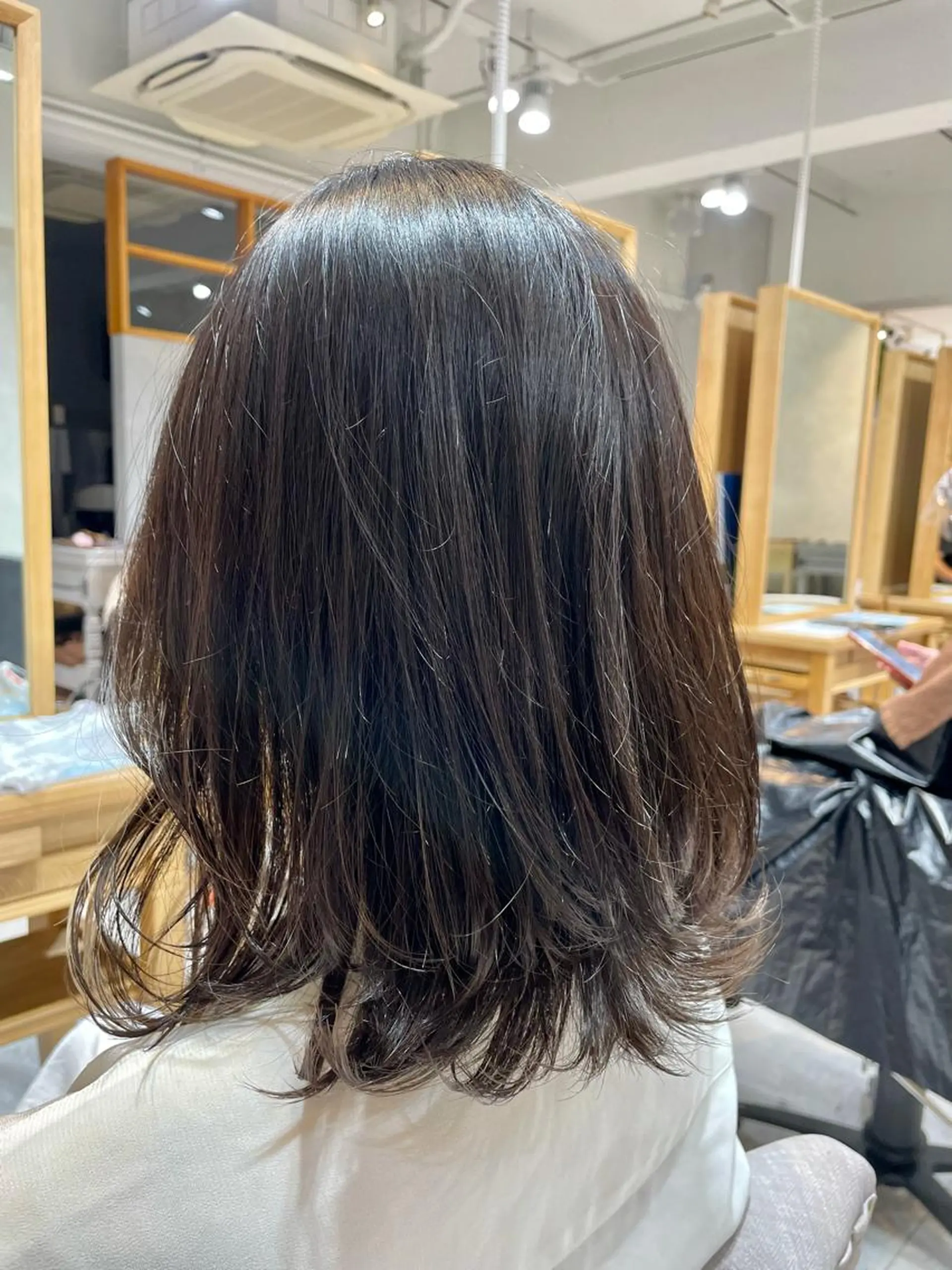 ミディアム 伸ばしかけ 若林 良のヘアスタイル