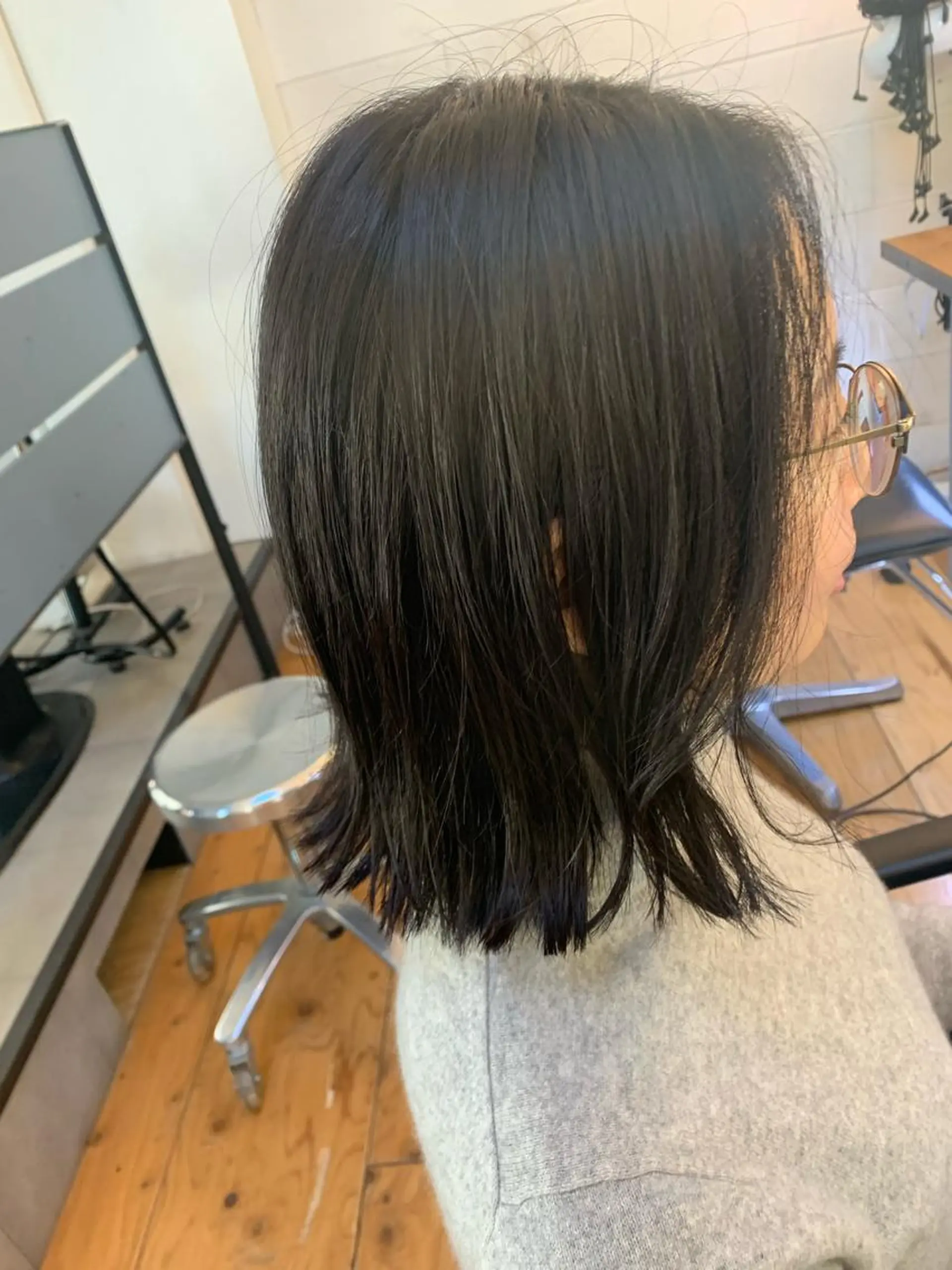 ミディアム カット ヘアカラー トリートメント Lagom なかだのヘアスタイル