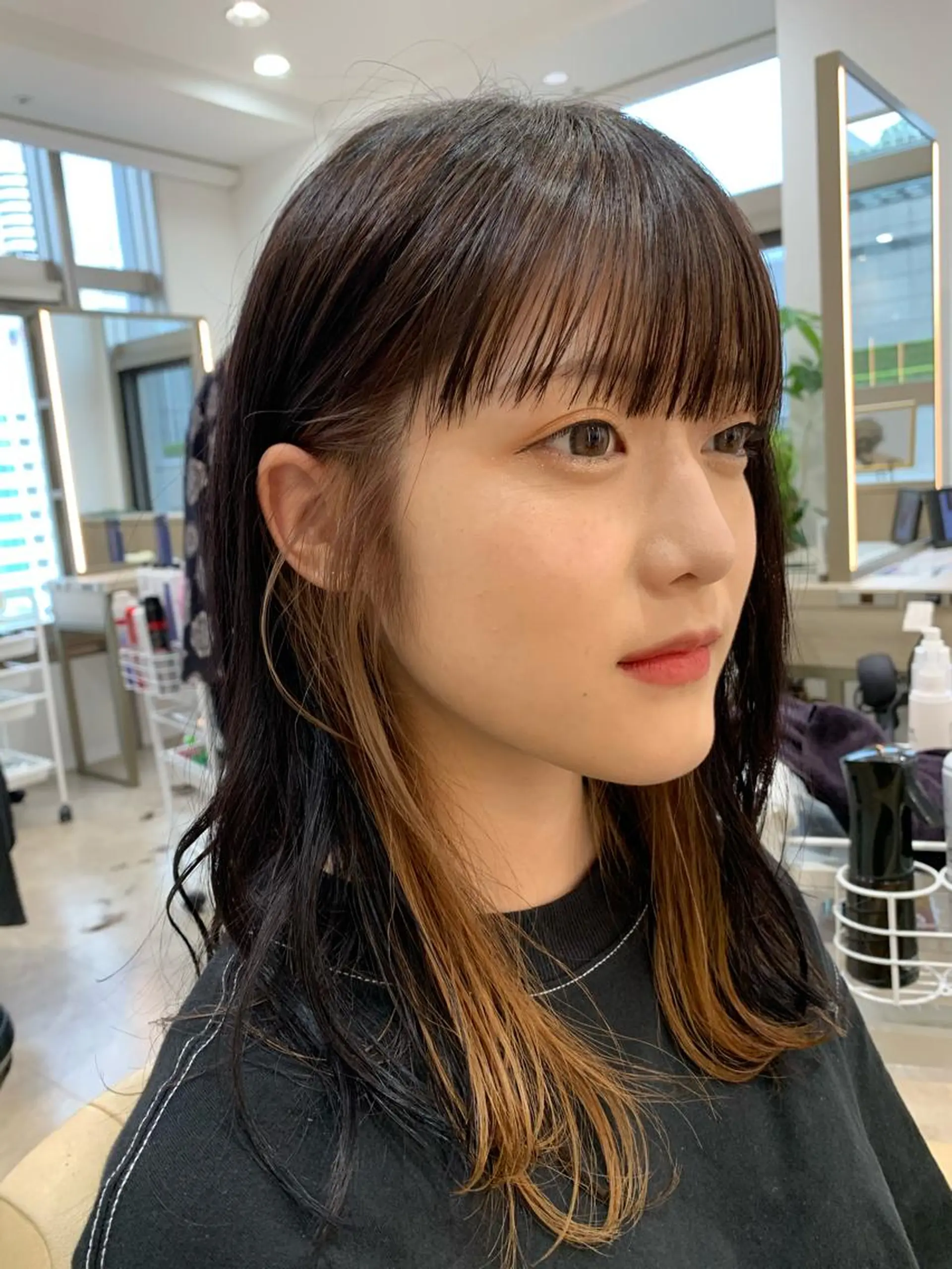 セミロング カラー インナーカラー 加藤 佑哉のヘアスタイル