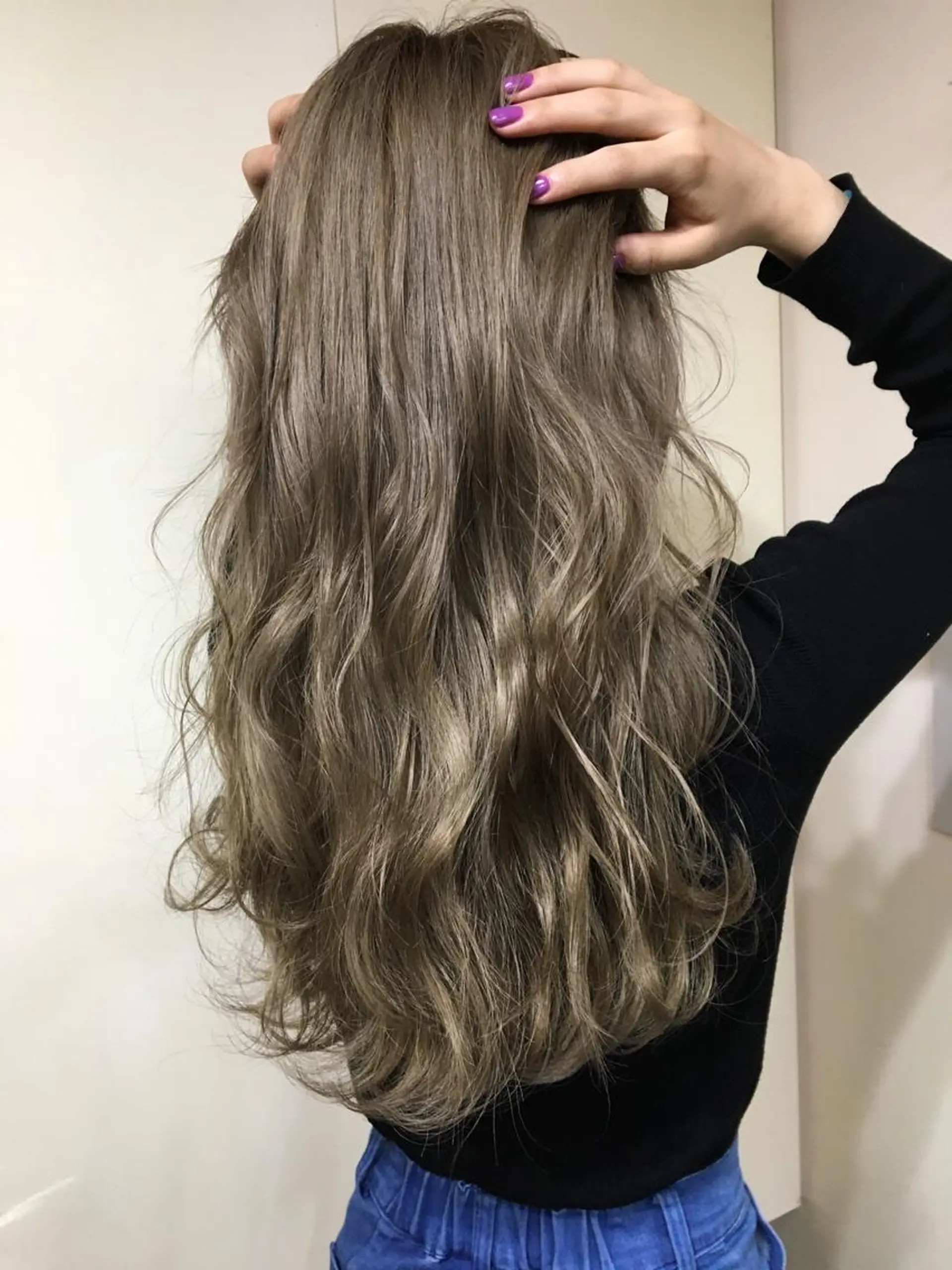 ロング カラー ハイトーンカラー Beach 代表 KENTAのヘアスタイル